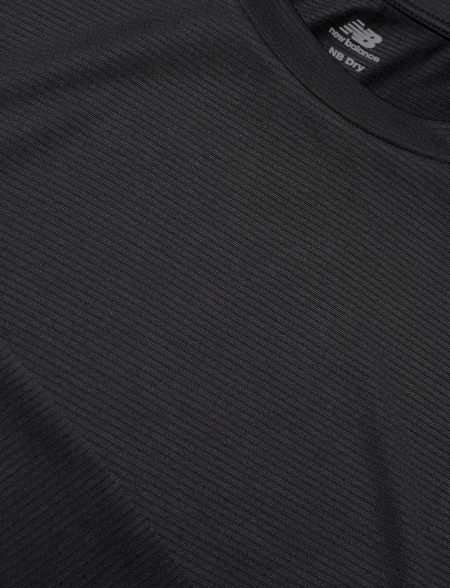 New Balance - Sport Essentials Long Sleeve - pikkade varrukatega alussärgid - black - 2