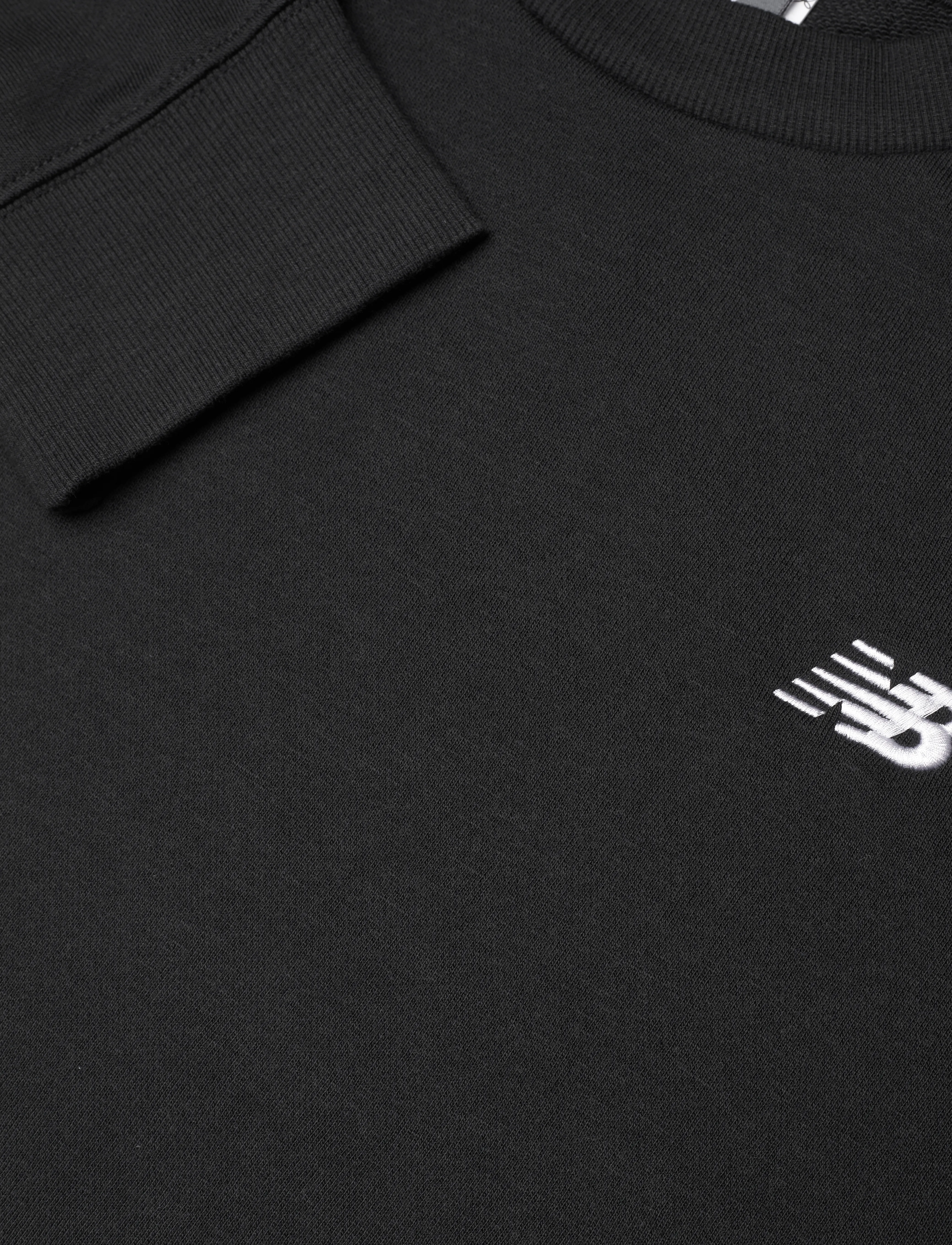 New Balance - Sport Essentials French Terry Crew - tops - black - 2