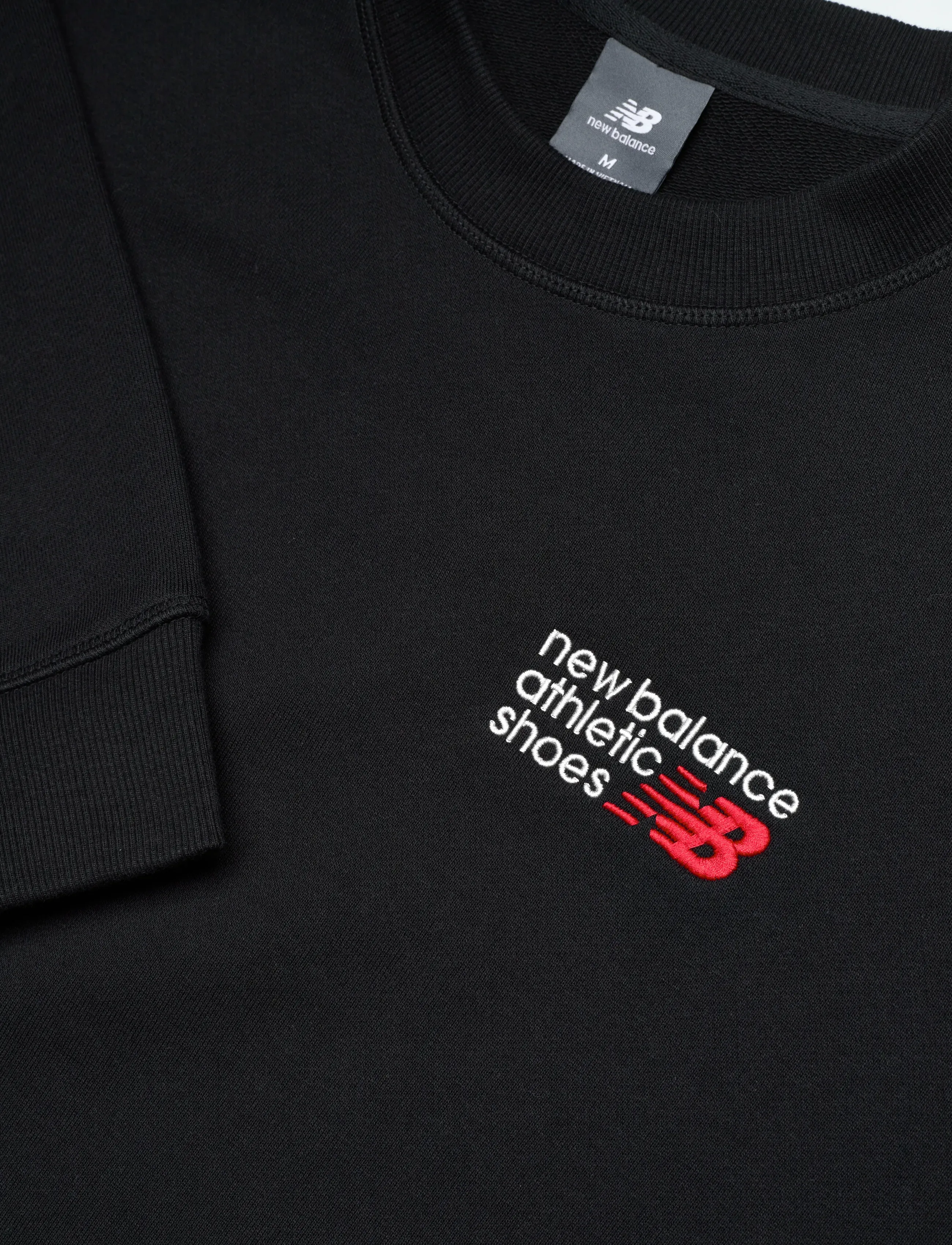 New Balance - Athletics Premium Logo Crew - overdele - black - 2