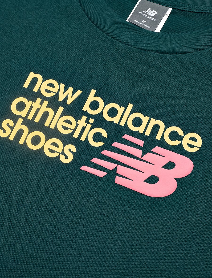 New Balance - Athletics Premium Relaxed Chest Logo T-Shirt - t-shirts - medusa green - 2