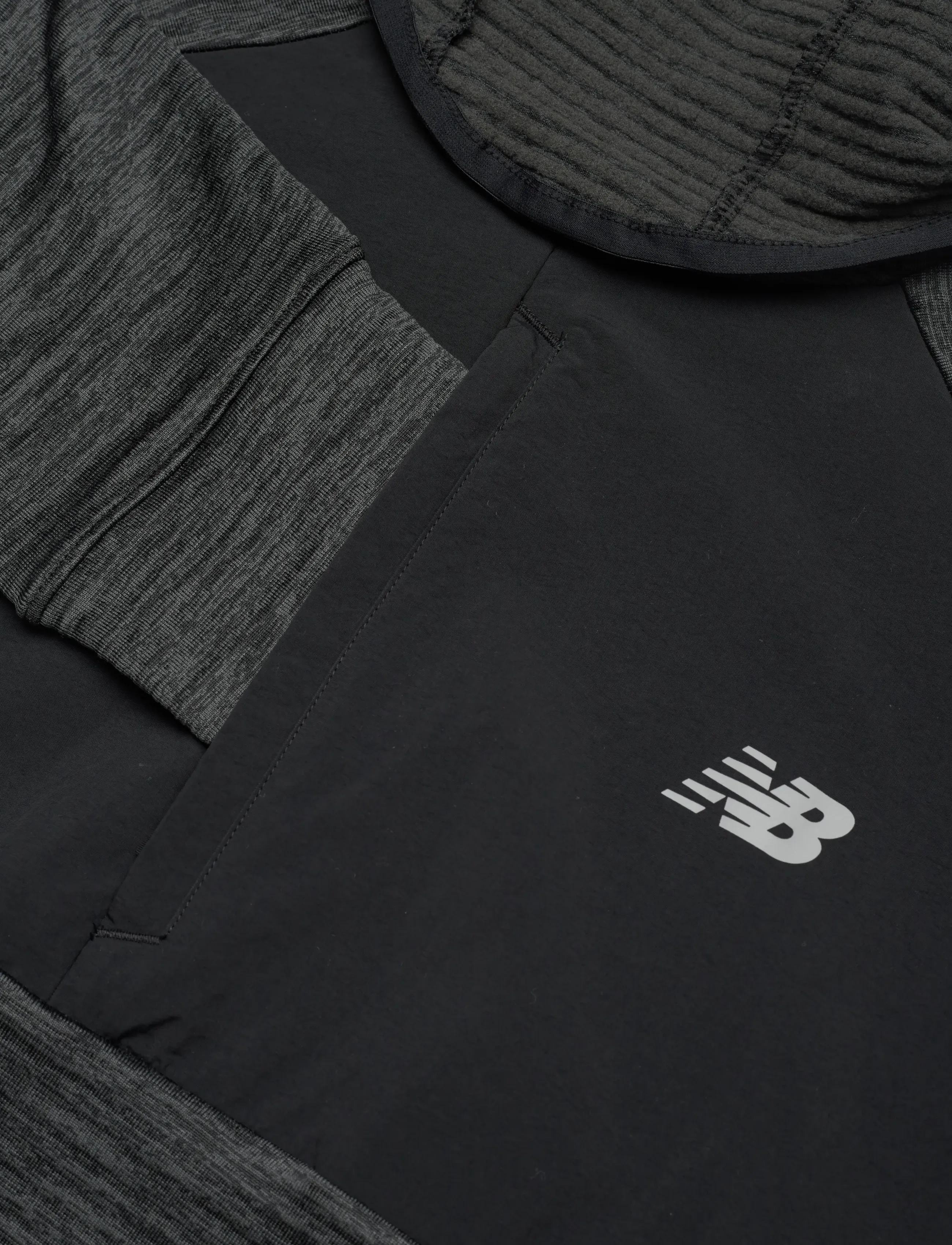 New Balance - Heat Grid Balaclava Hoodie - hettegensere - black - 2
