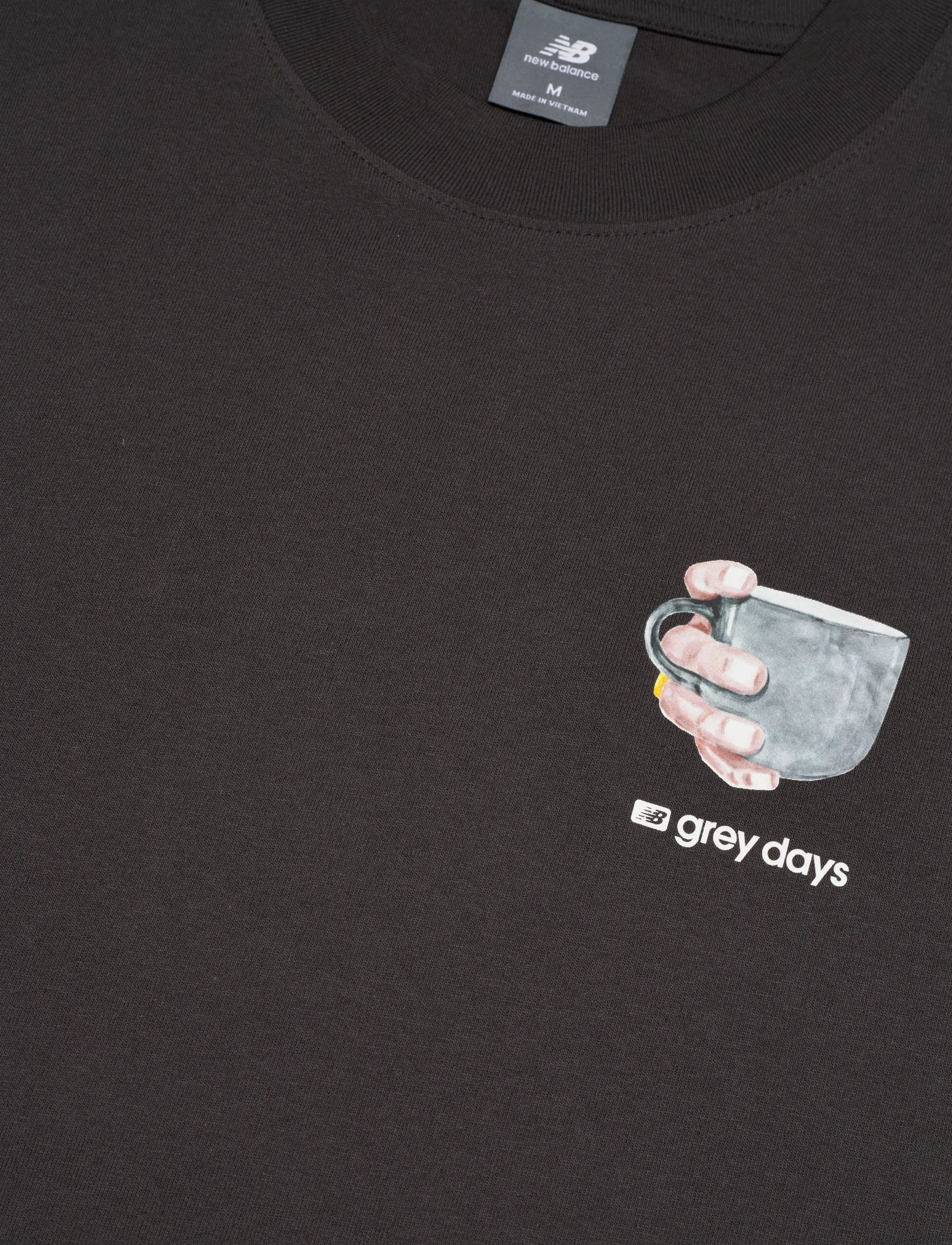 New Balance - Grey Days Coffee Oversized T-Shirt - t-shirts - black cement - 2