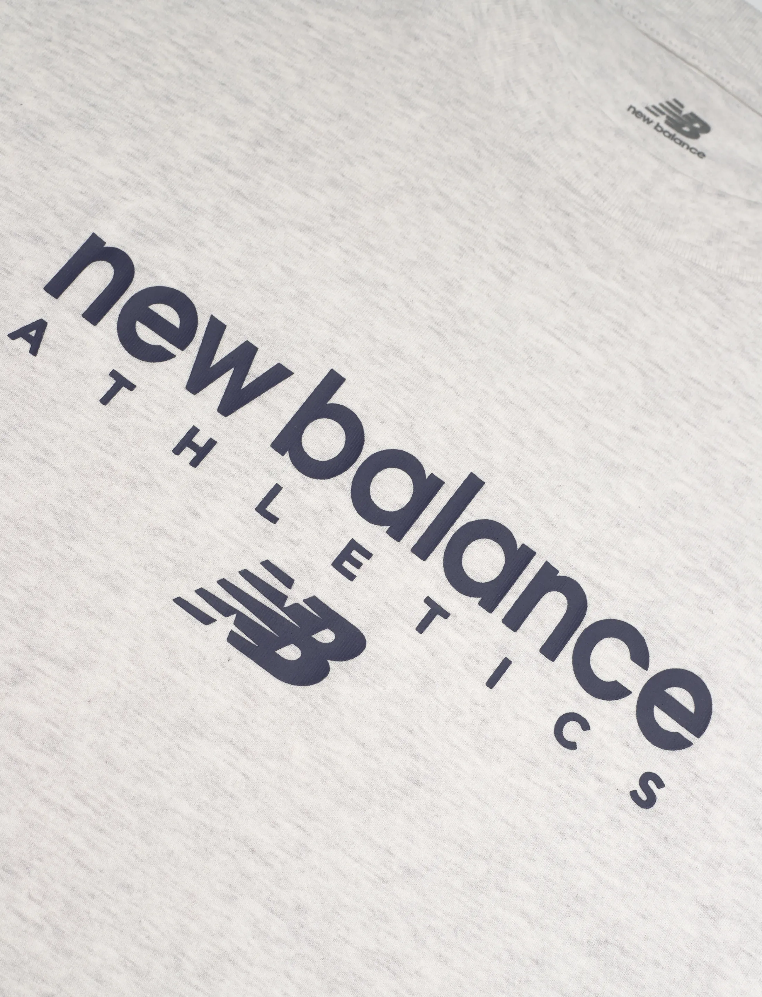 New Balance - Linear Graphic T-Shirt - stuttermarbolir - ash heather - 2