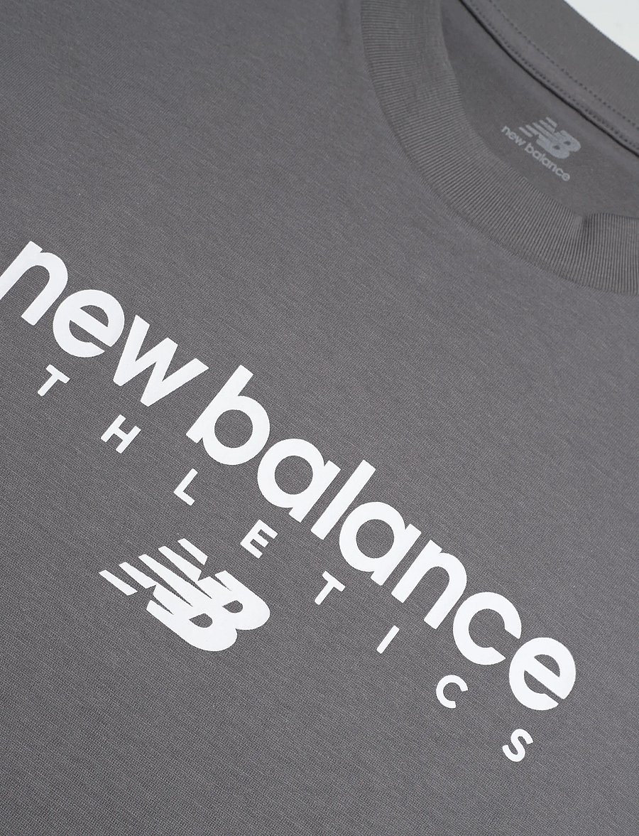 New Balance - Linear Graphic T-Shirt - t-shirts - castlerock - 2
