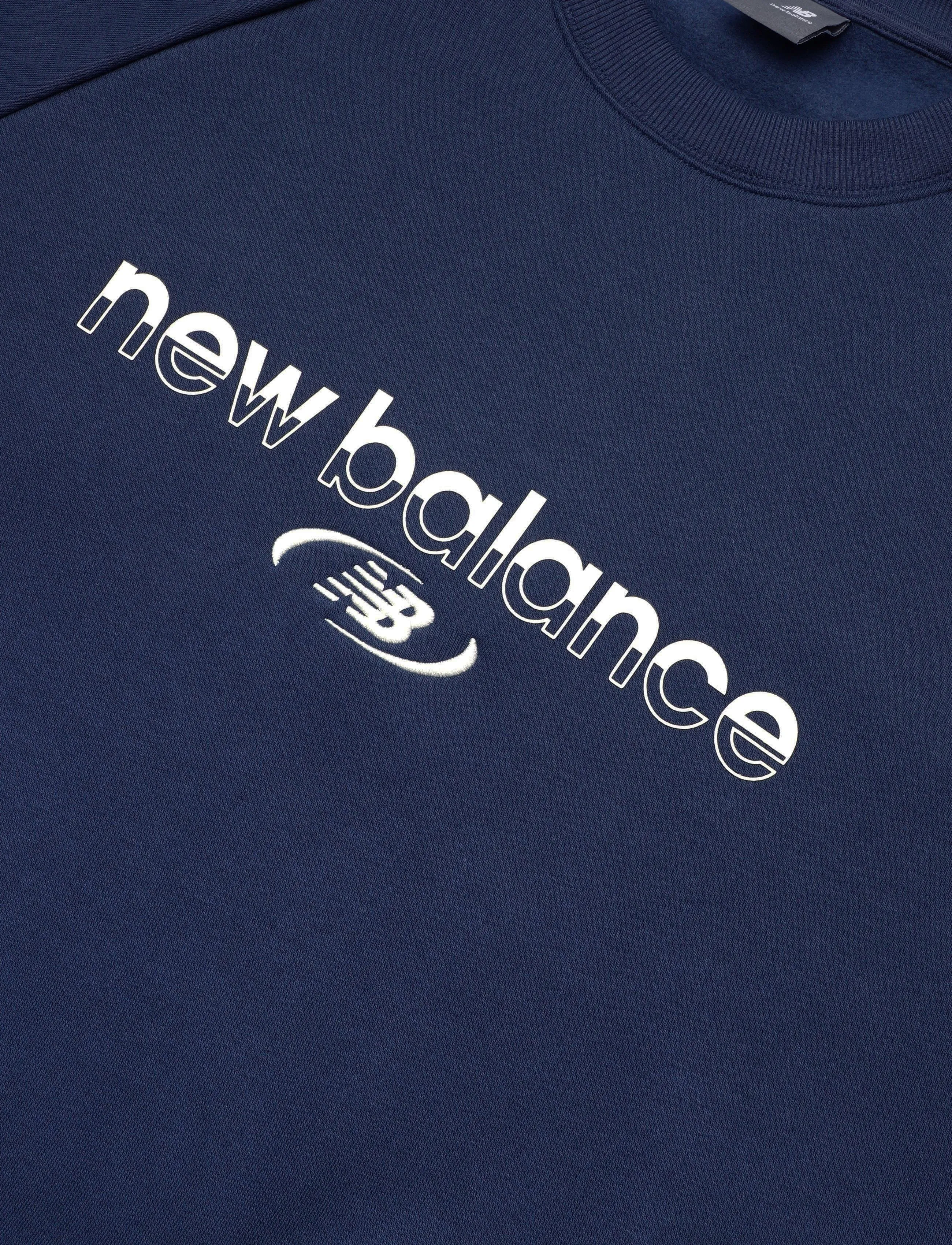 New Balance - Trackside Fleece Crew - Överdelar - nb navy - 5