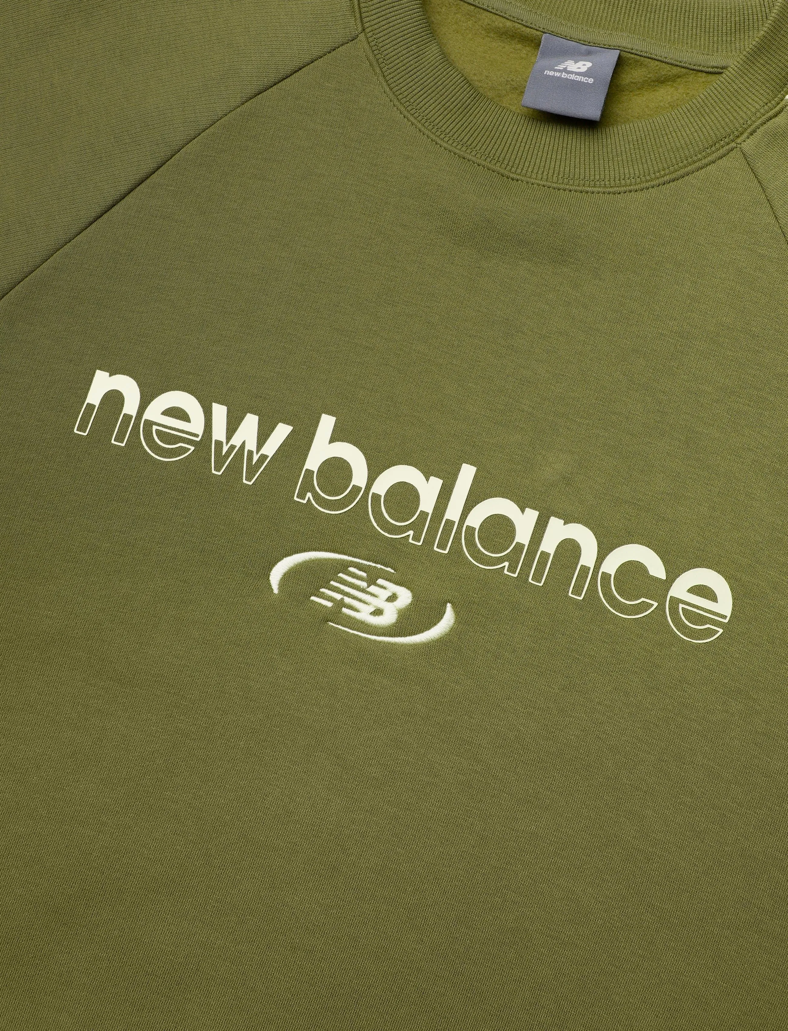 New Balance - Trackside Fleece Crew - Överdelar - sport green - 5