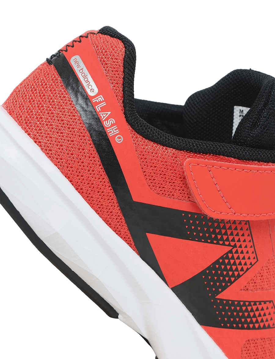 New Balance - New Balance FuelCell Flash Kids Bungee Lace with Hook & Loop Strap - låga sneakers - neo flame - 5