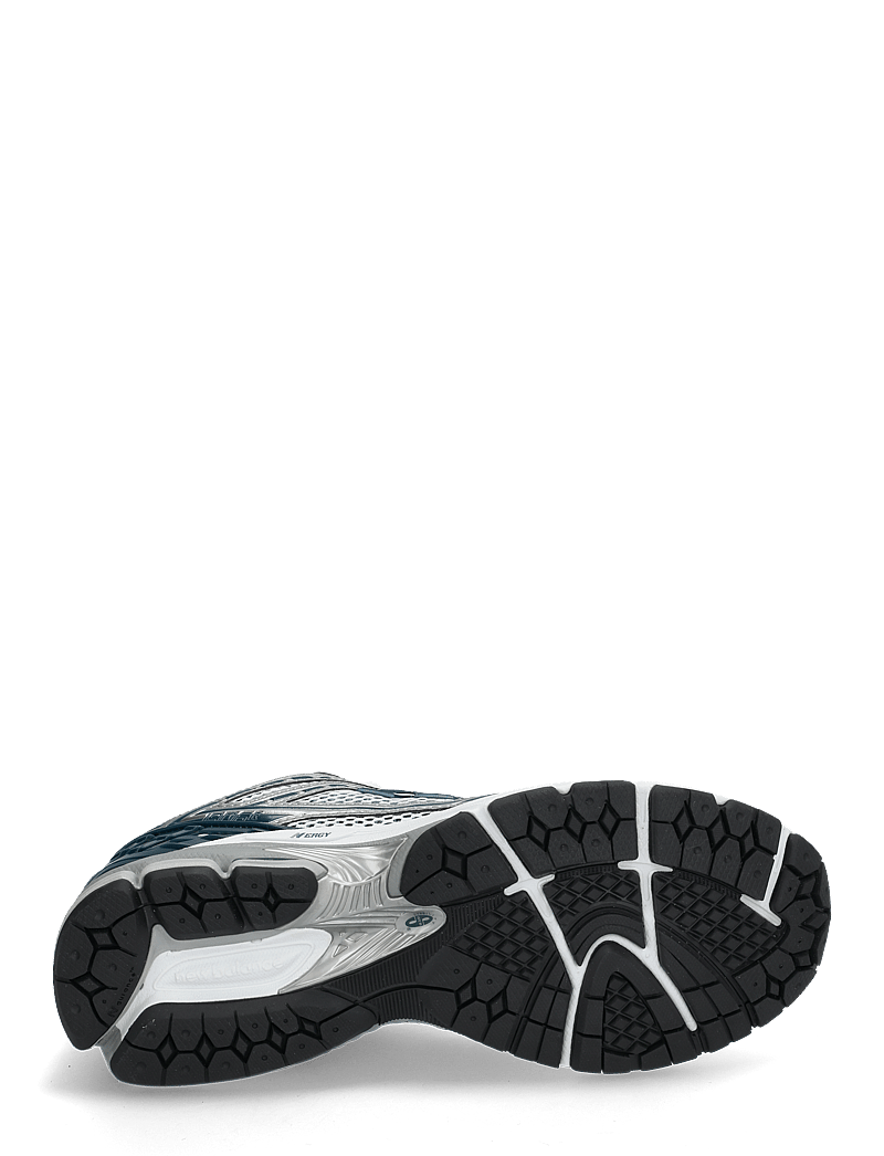 New Balance - New Balance 1906R - chunky sneakers - silver metallic - 4