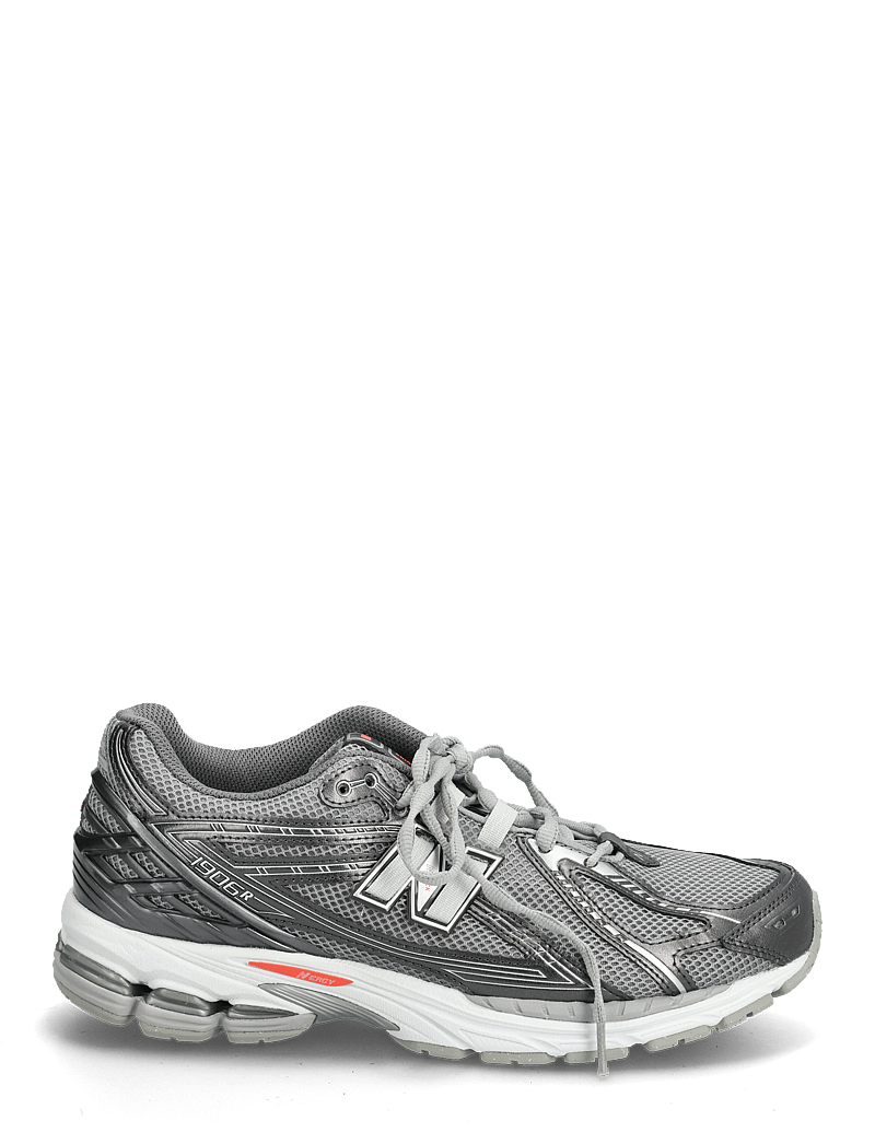 New Balance - New Balance 1906R - chunky sneakers - black metallic - 1