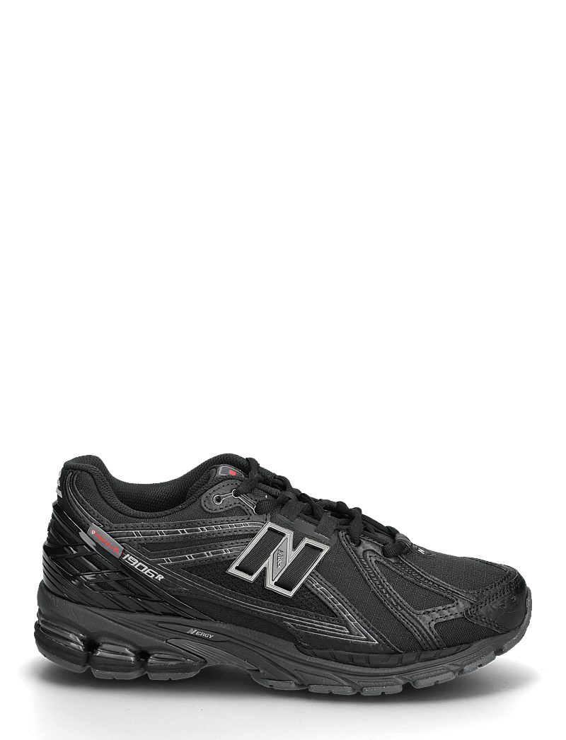 New Balance - New Balance 1906R - chunky sneakers - black - 1