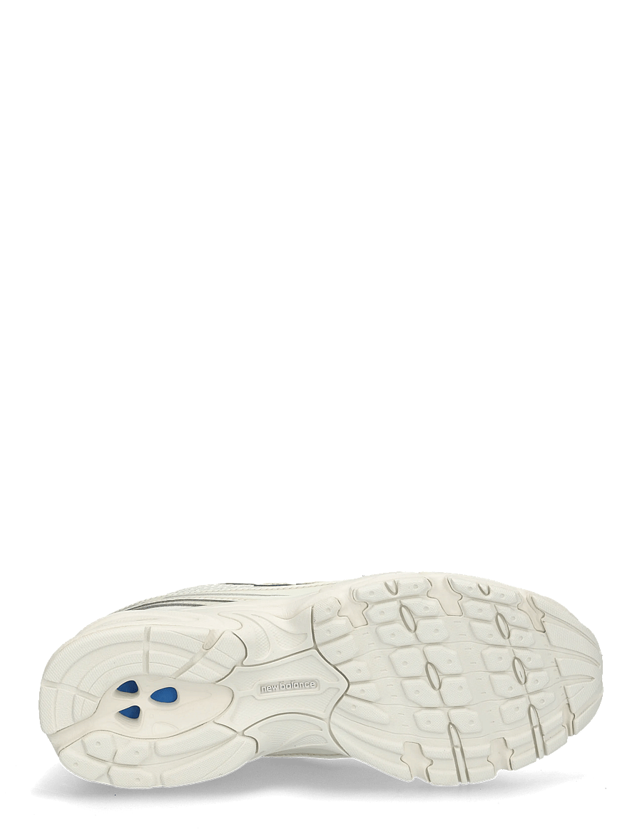 New Balance - New Balance 740 - platform sneakers - sea salt - 4