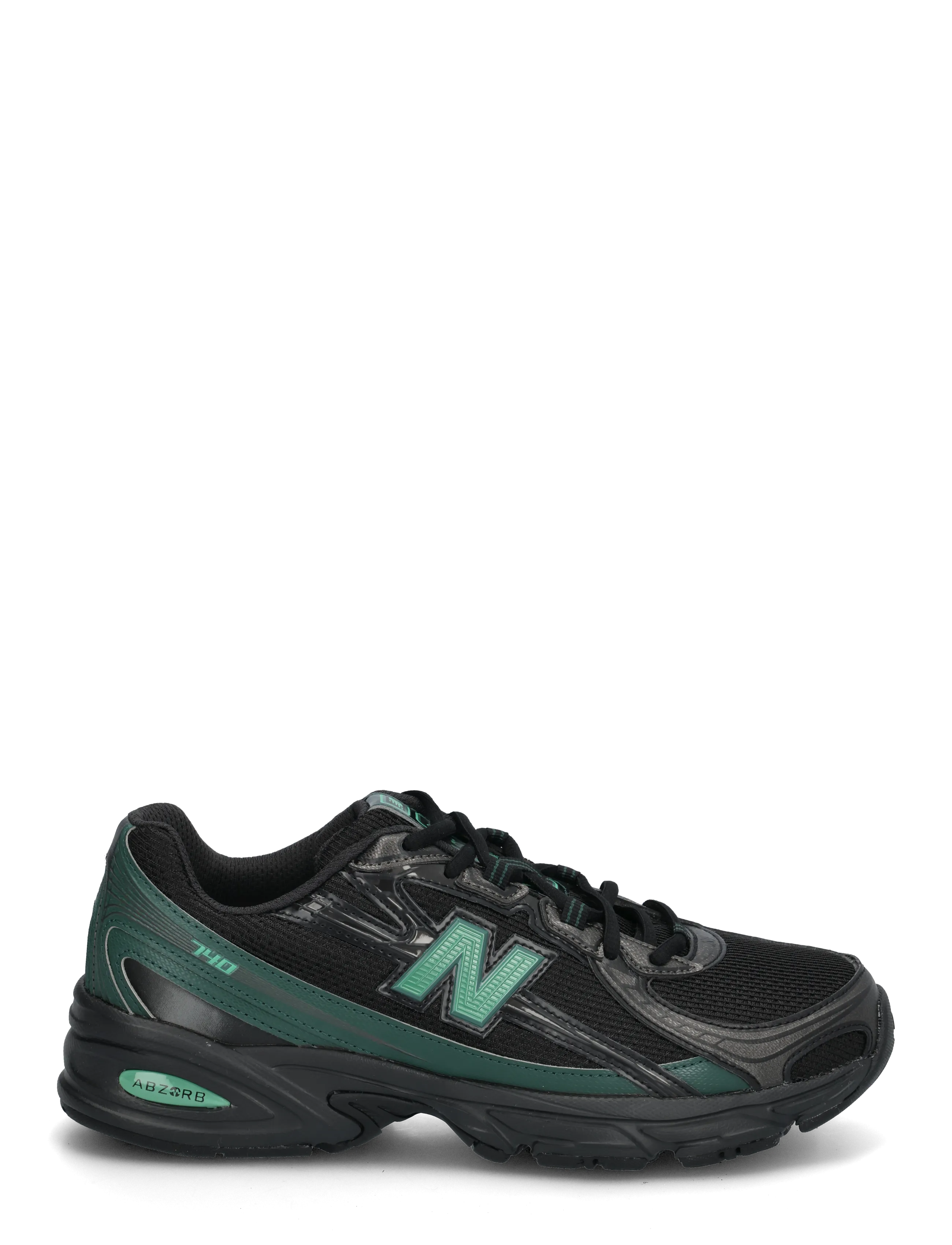 New Balance - New Balance 740 - platform sneakers - black - 2