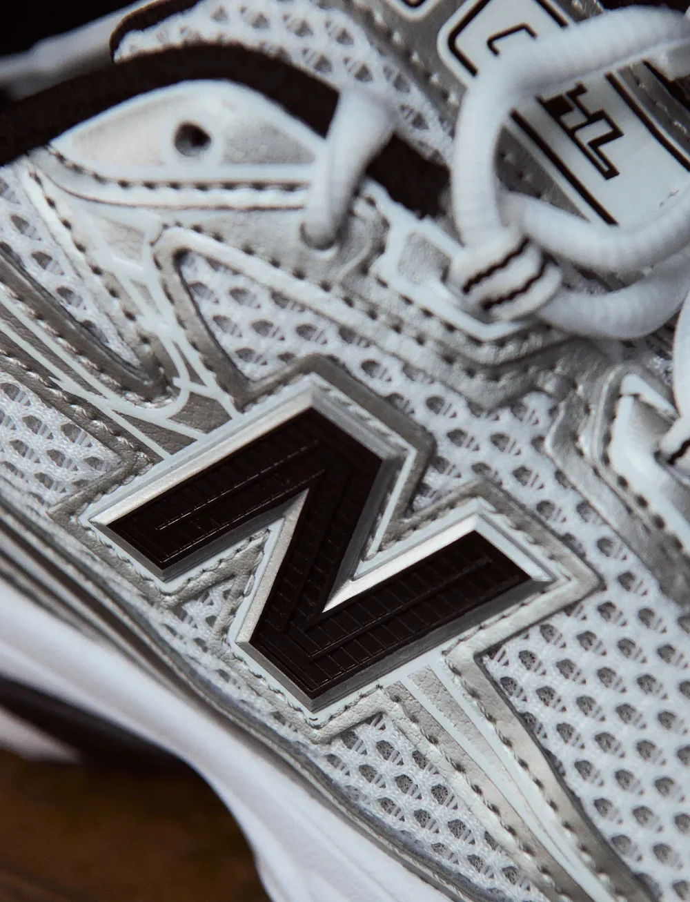 New Balance - New Balance 740 - chunky sneakers - white - 0