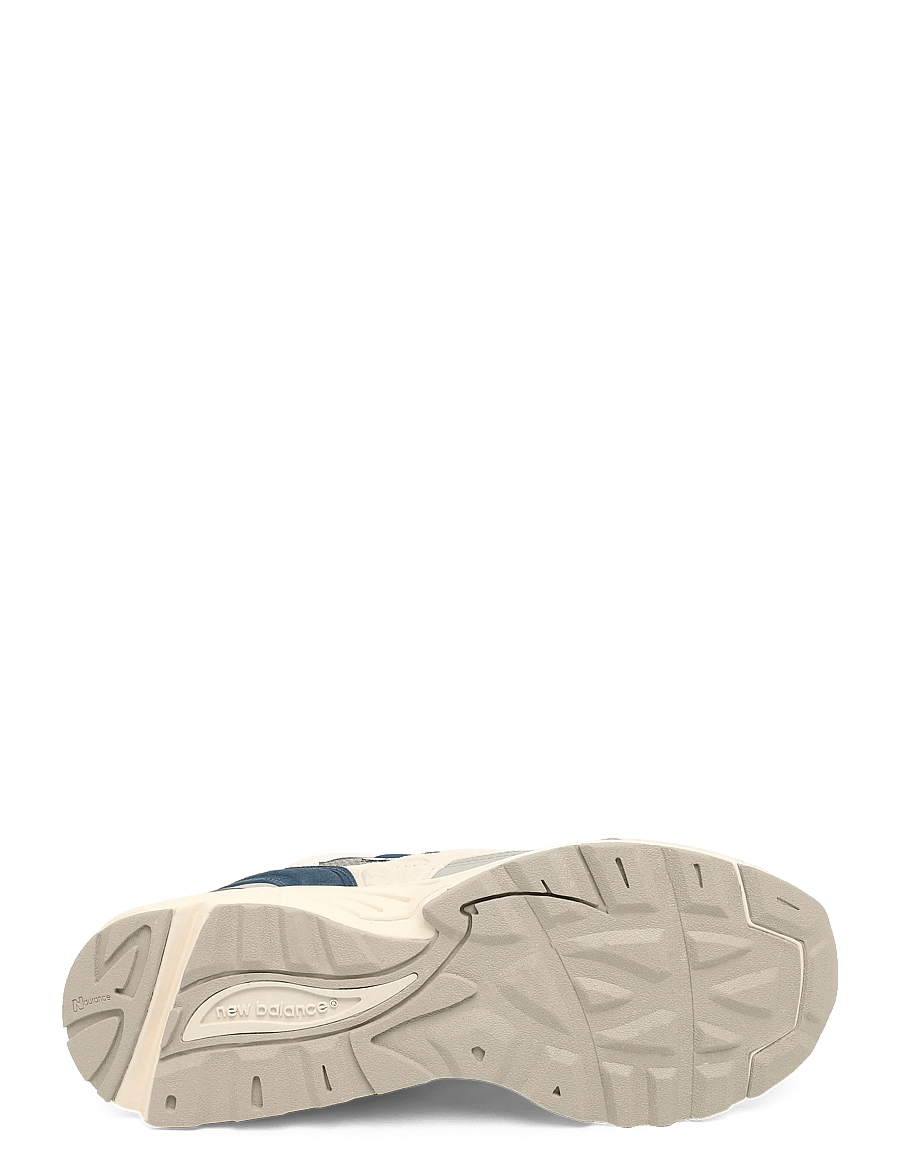 New Balance - New Balance 880R Lifestyle - low tops - sea salt - 4