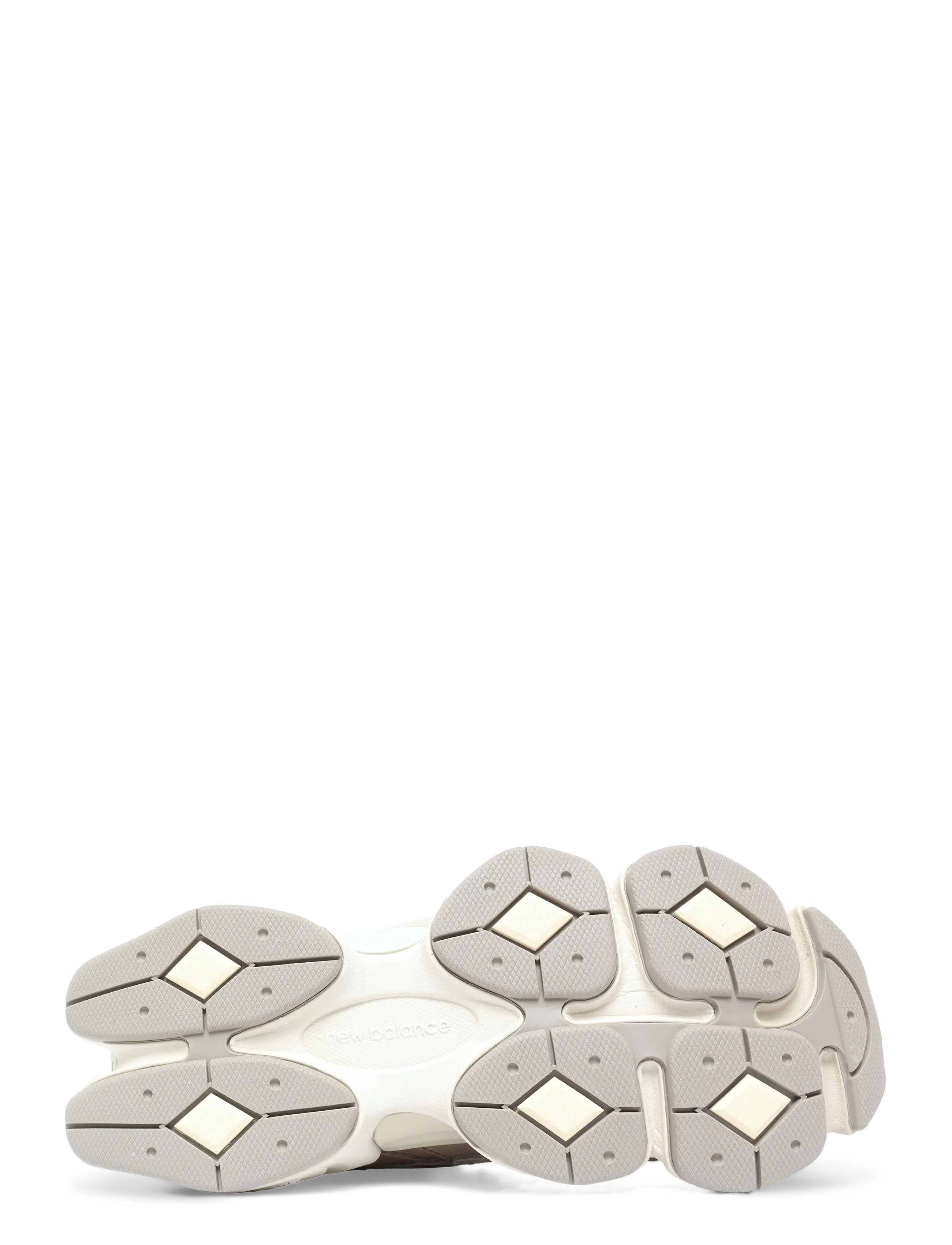New Balance - New Balance 9060 - low top sneakers - mushroom - 4