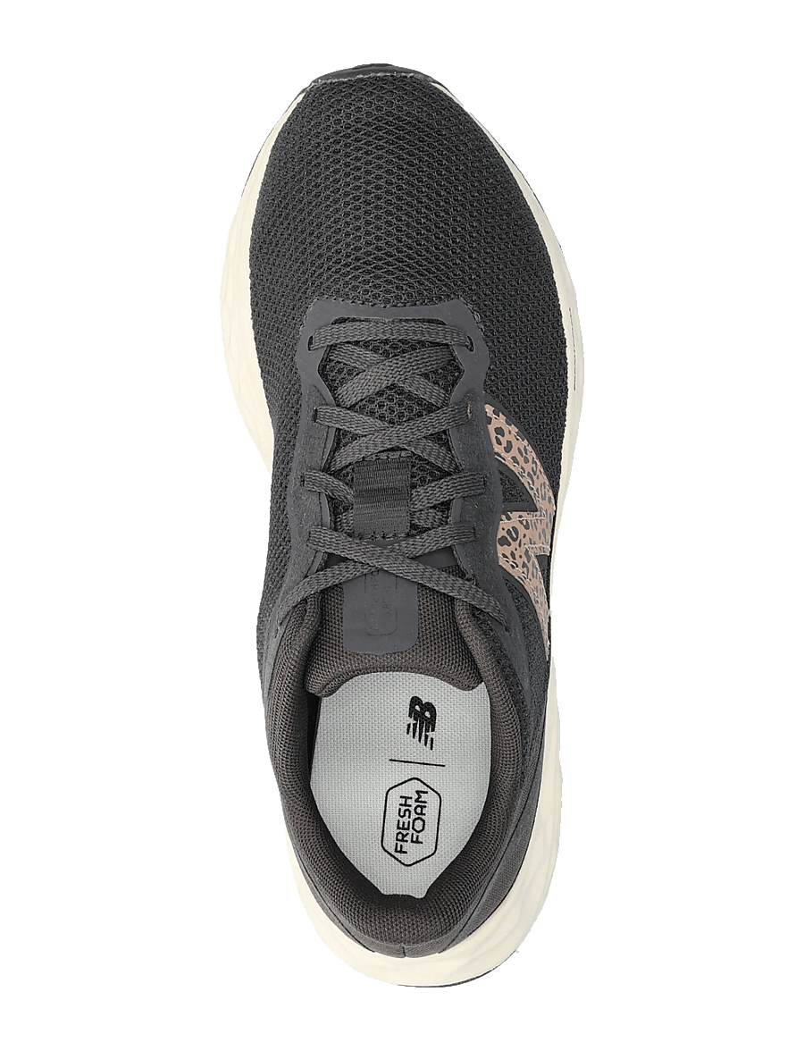 New Balance - New Balance FreshFoam Arishi v4 - løbesko - black cement - 3