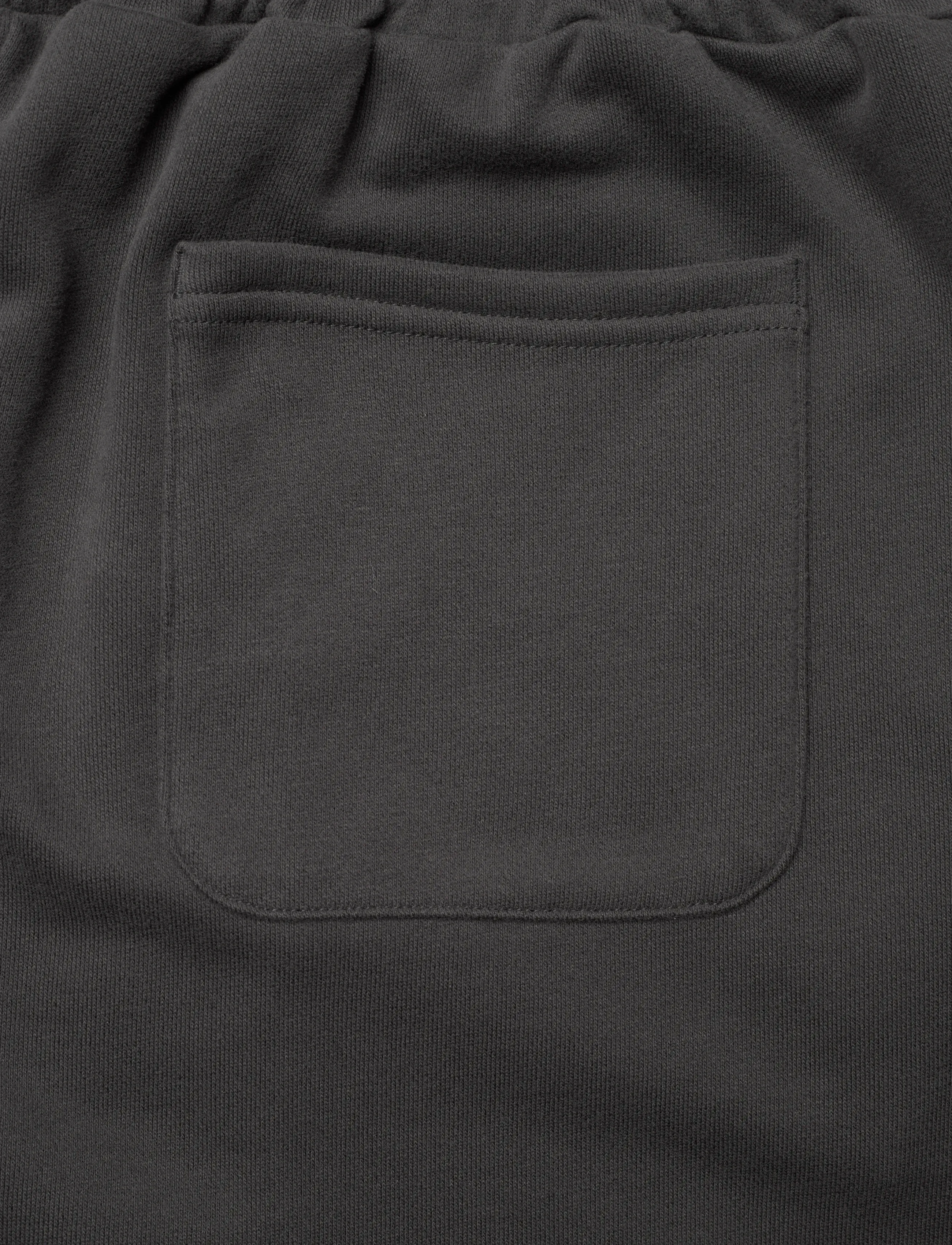 New Balance - Coastal Fleece Bermuda Short - püksid - faded black - 4