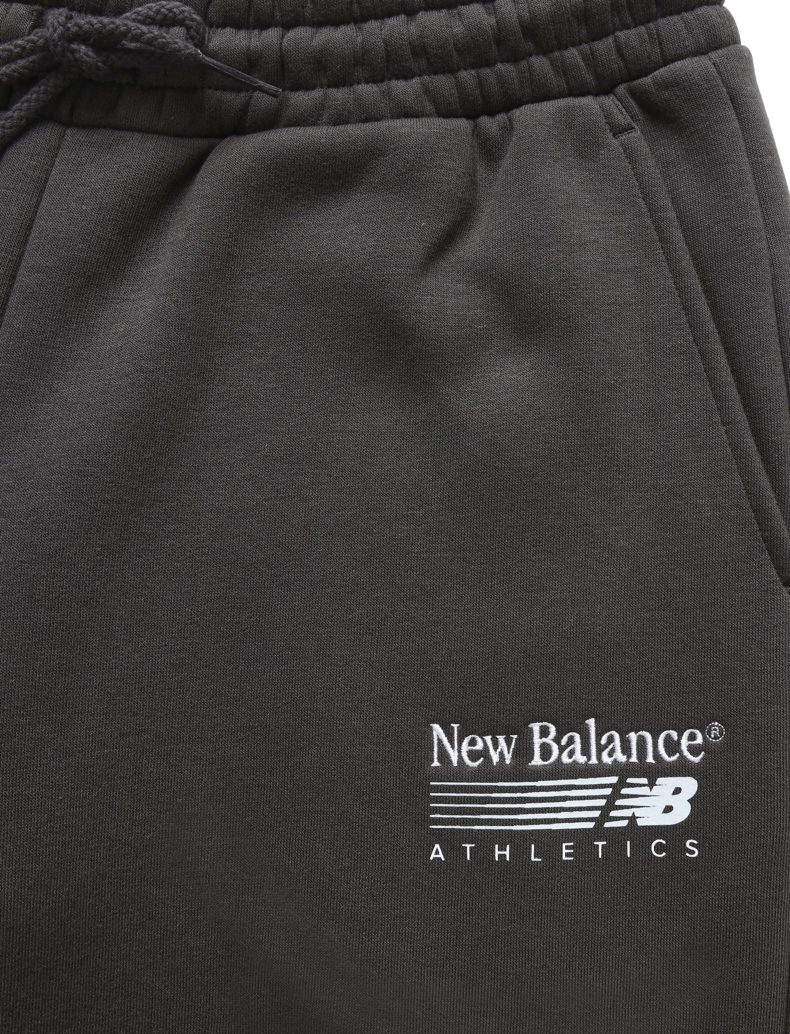 New Balance - Trackside Fleece Pant - träningsbyxor - black cement - 3