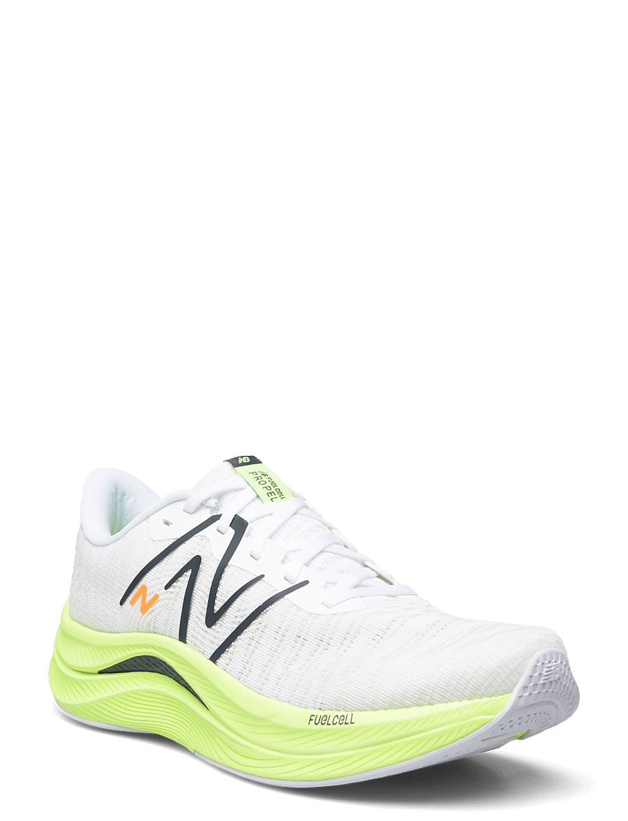 New Balance - FuelCell Propel v4 - white - 0