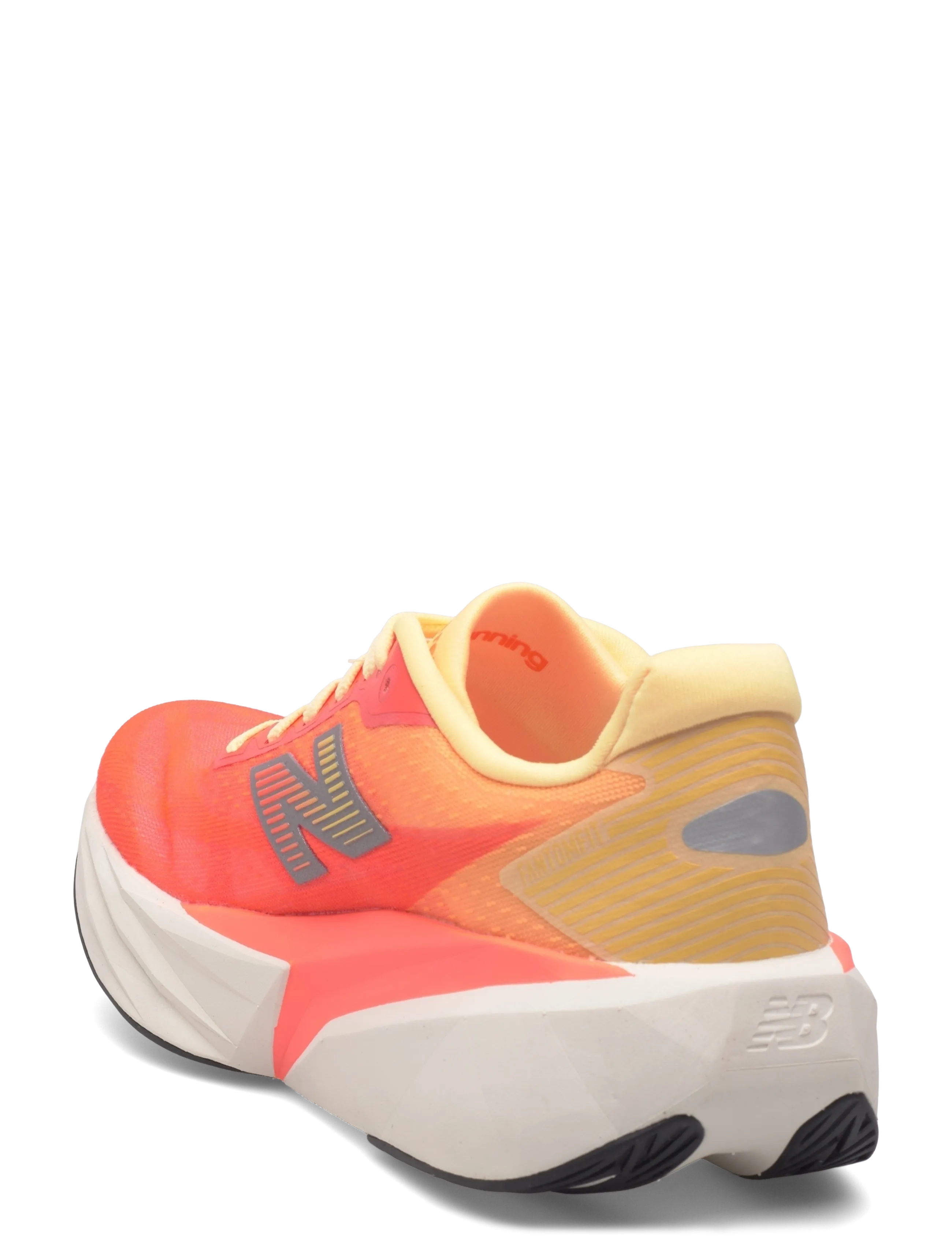New Balance - New Balance FuelCell Rebel v5 - løbesko - tangerine heat - 2