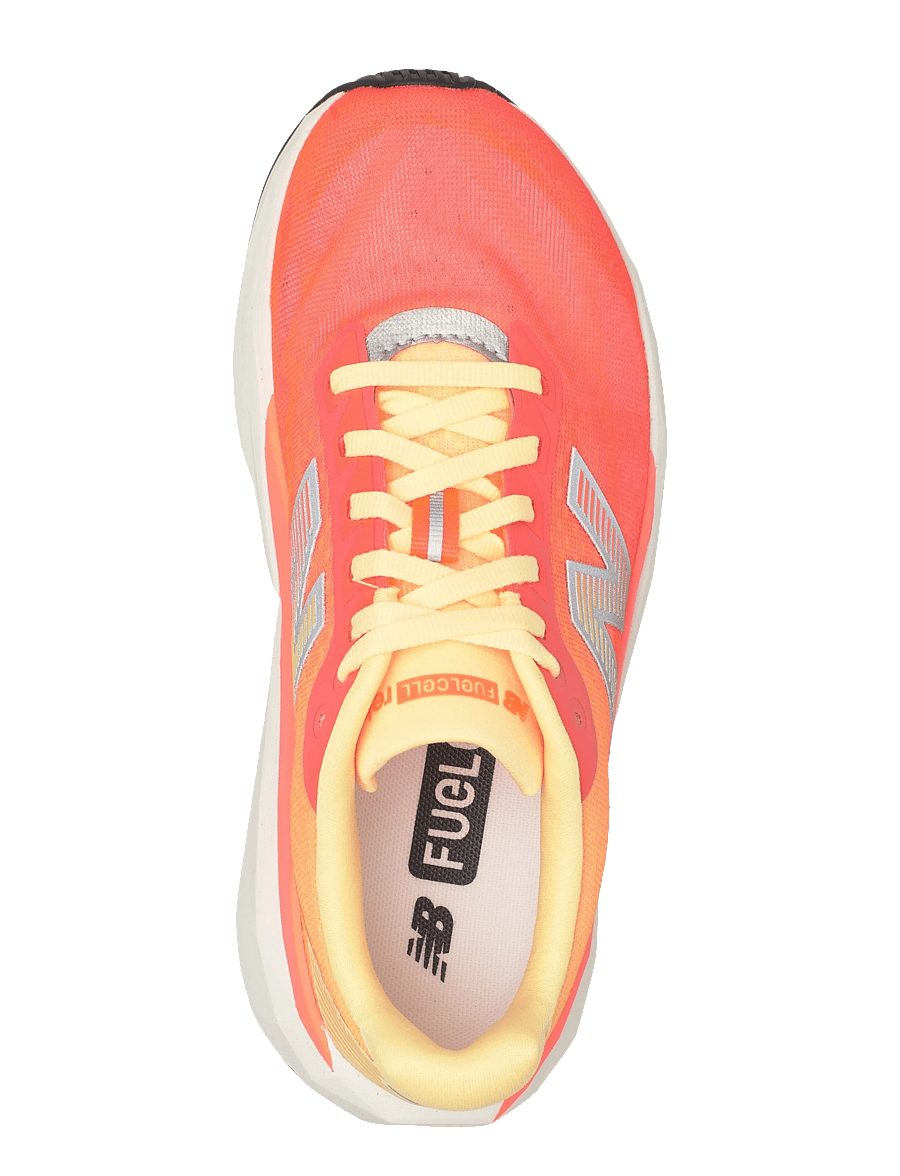 New Balance - New Balance FuelCell Rebel v5 - løbesko - tangerine heat - 3