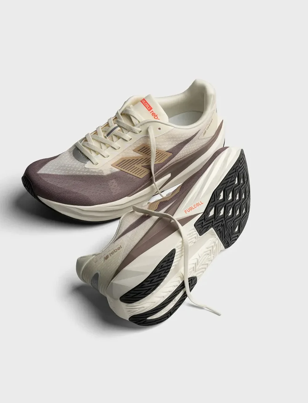 New Balance - New Balance FuelCell Rebel v5 - loopschoenen - angora - 0