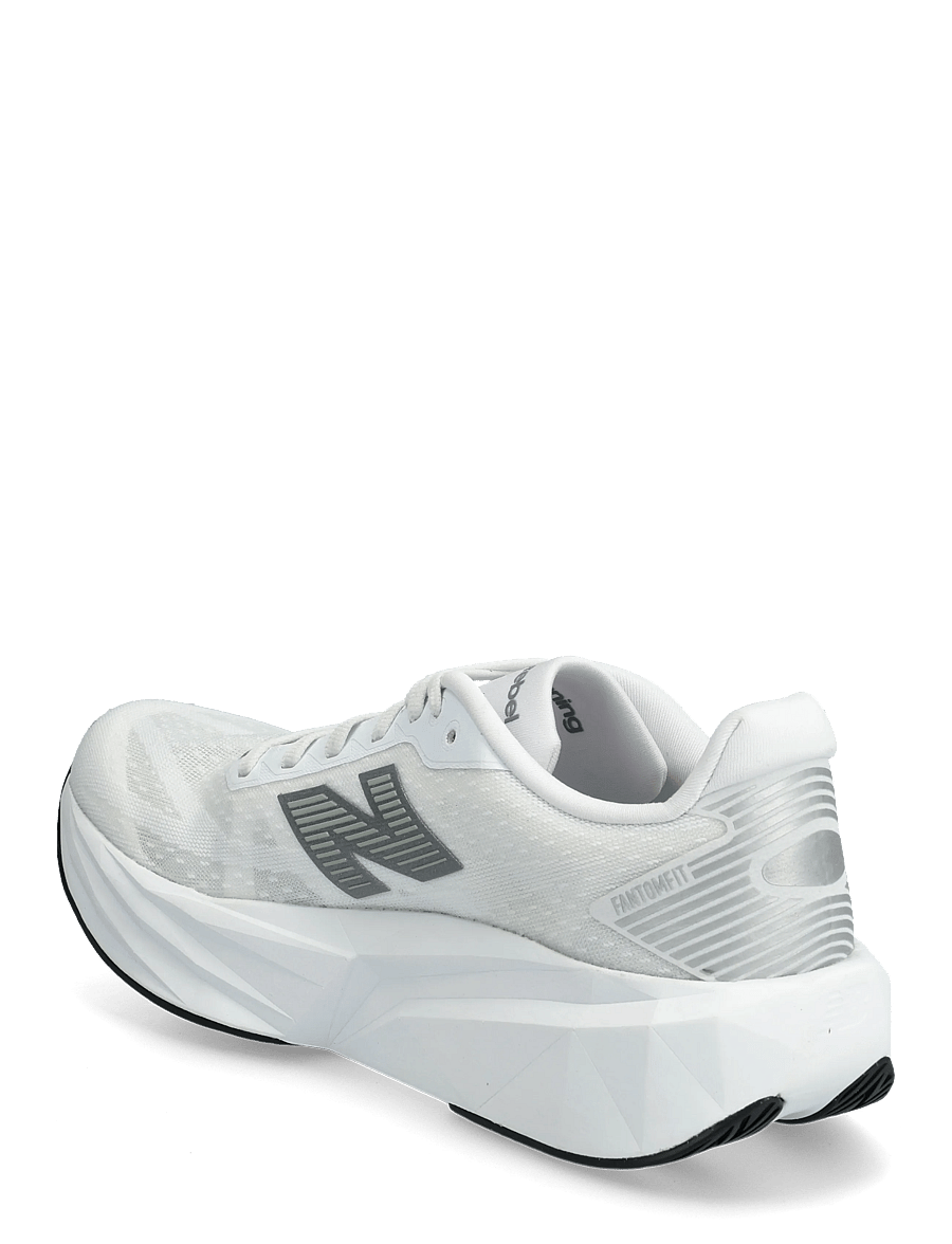 New Balance - New Balance FuelCell Rebel v5 - loopschoenen - white - 2