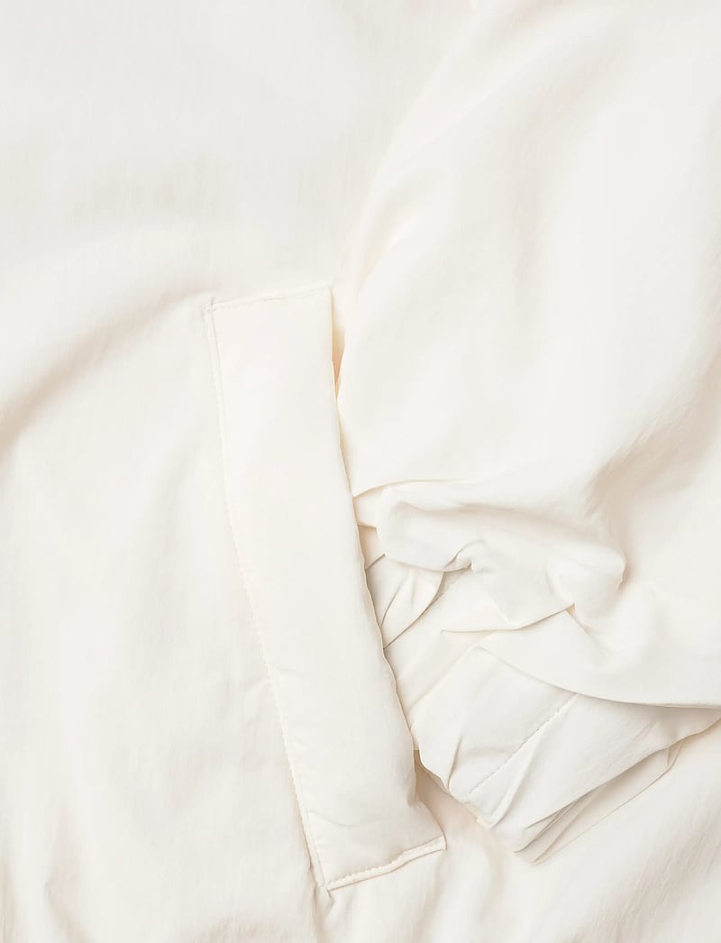 New Balance - Woven Bomber Jacket - sportjacken - sea salt - 3