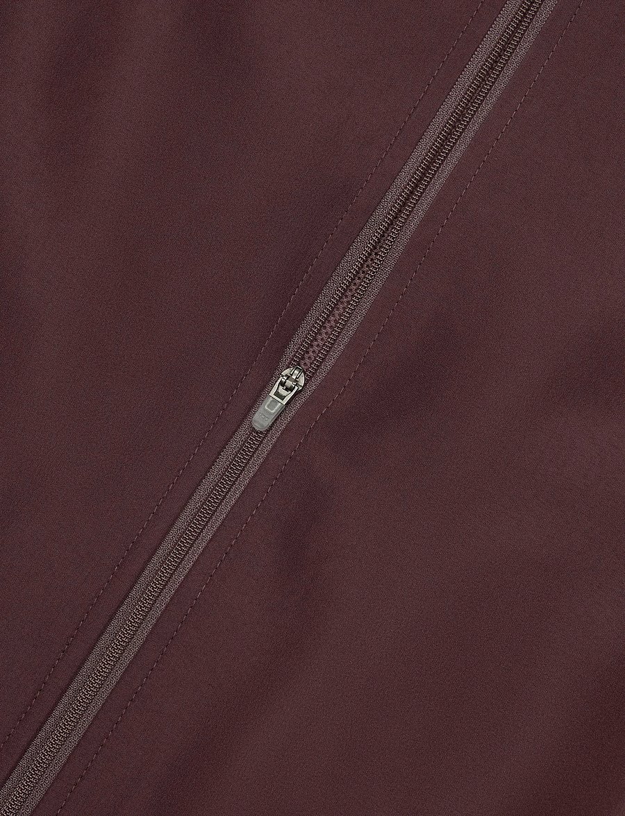 New Balance - Trackside Woven Jacket - sportsjakker - cherry leather - 3