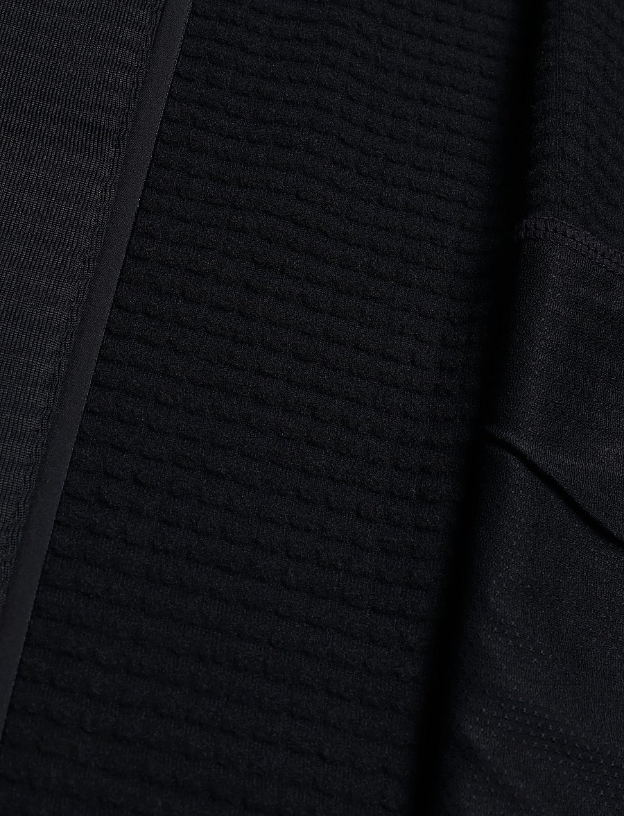 New Balance - RC Essential Heat Grid Vest - outerwear - black - 4