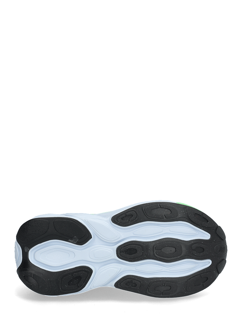 New Balance - New Balance FreshFoam More v5 - white - 4