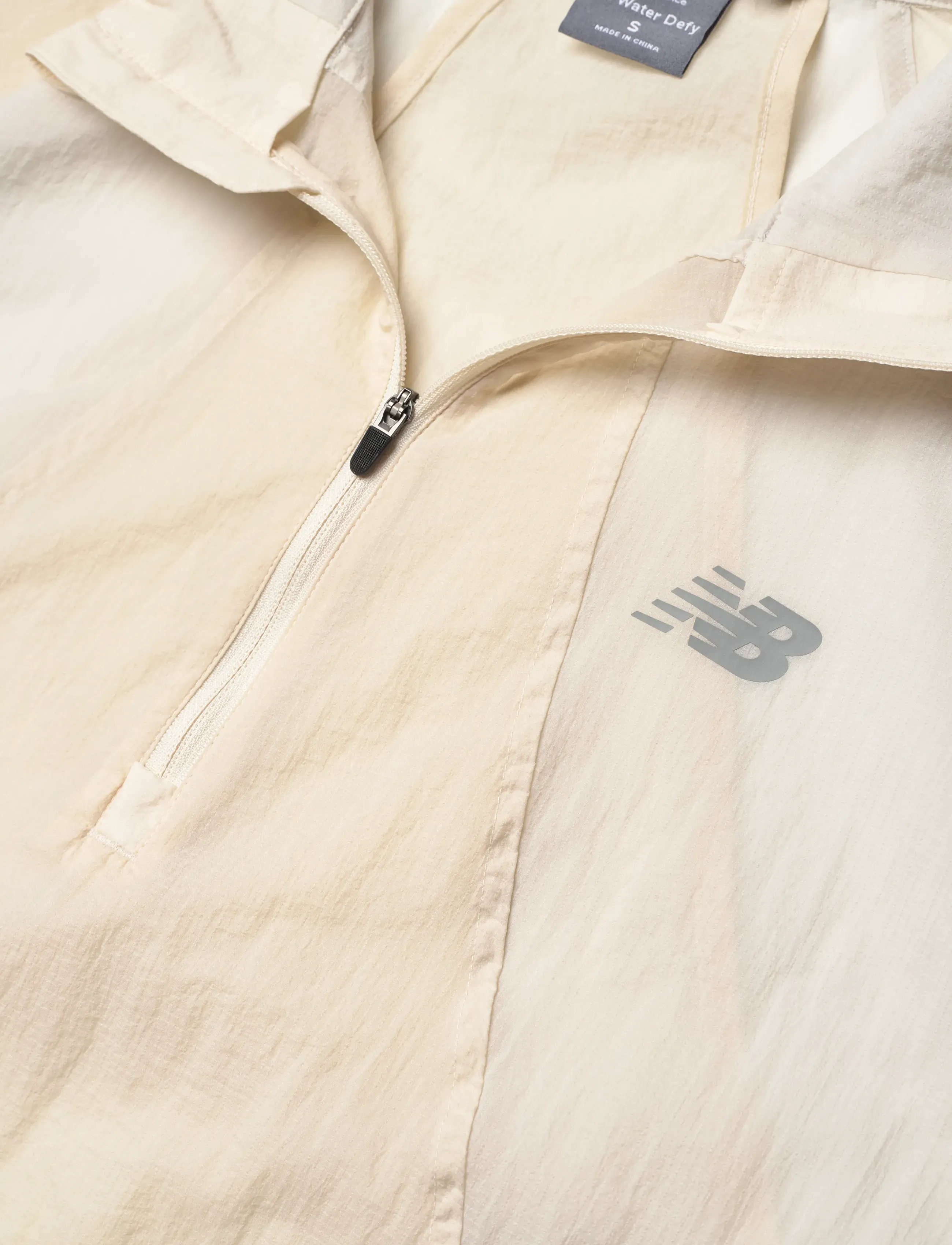 New Balance - Better Run Water Resistant Jacket - linen - 2