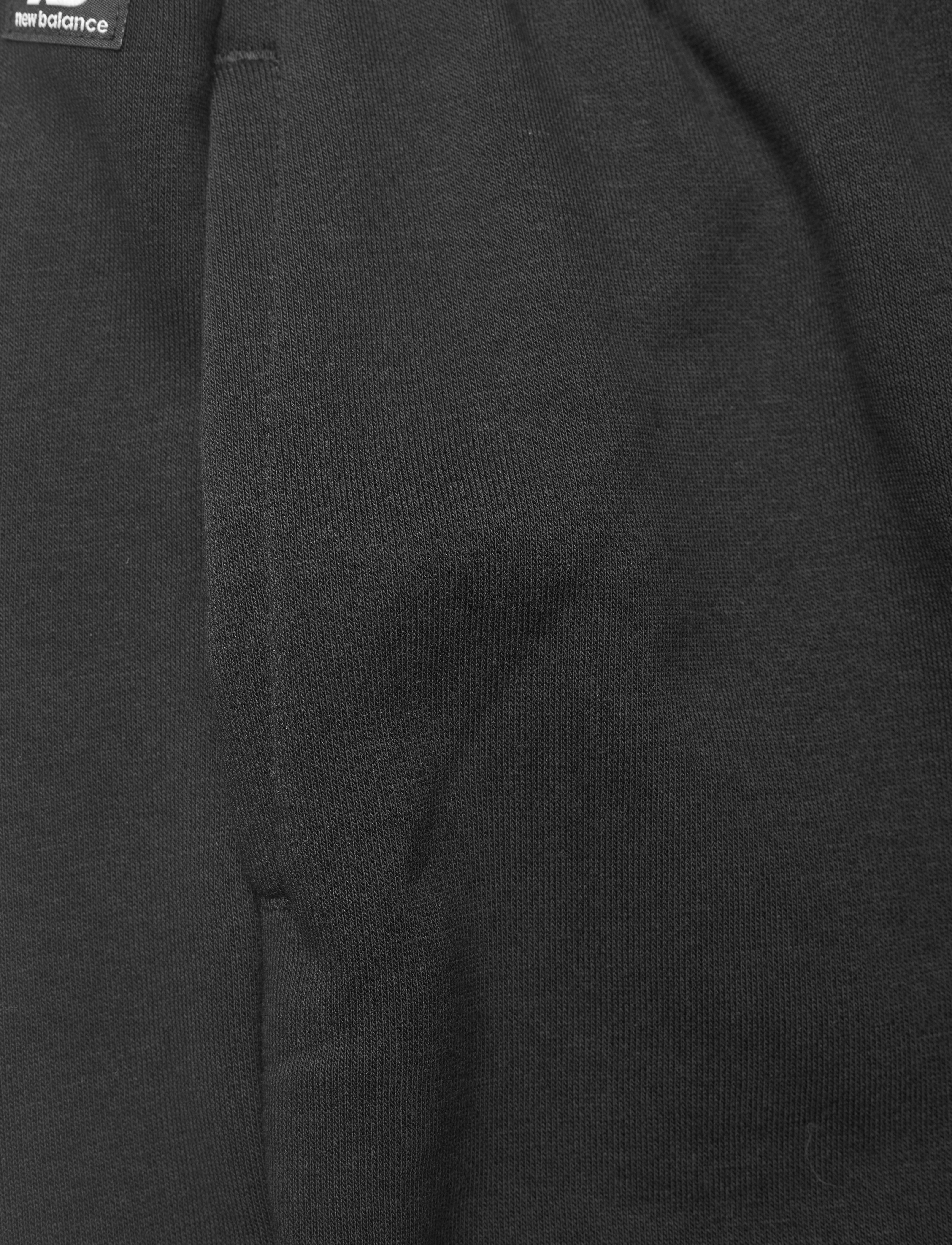 New Balance - NB Essentials Sweatpant - black - 5