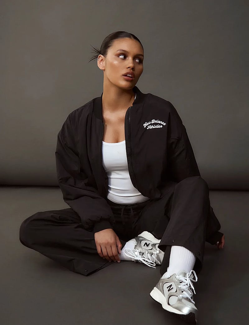 New Balance - Woven Cargo Pant - trainingshosen - black - 3