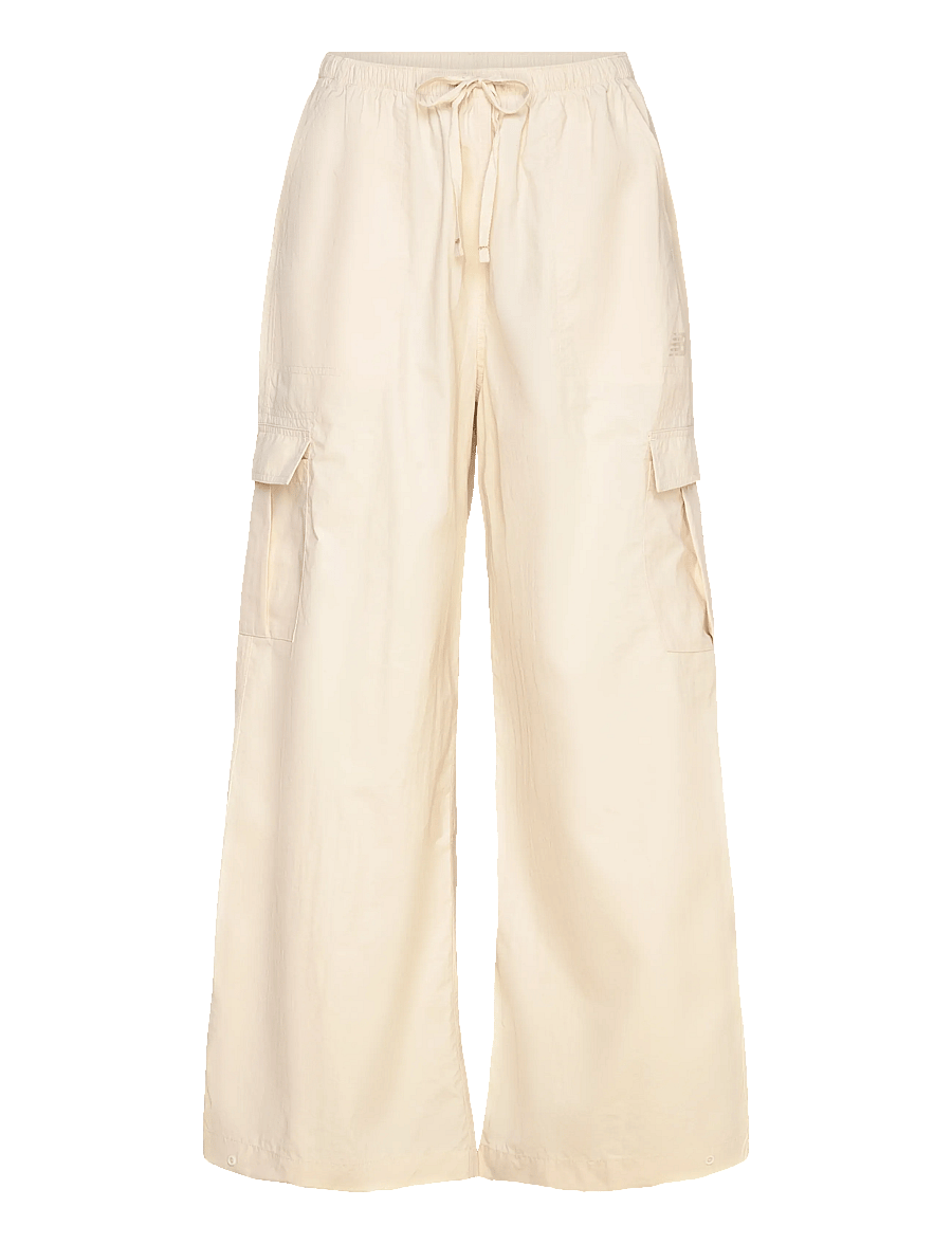 New Balance - Woven Cargo Pant - trennipüksid - linen - 1