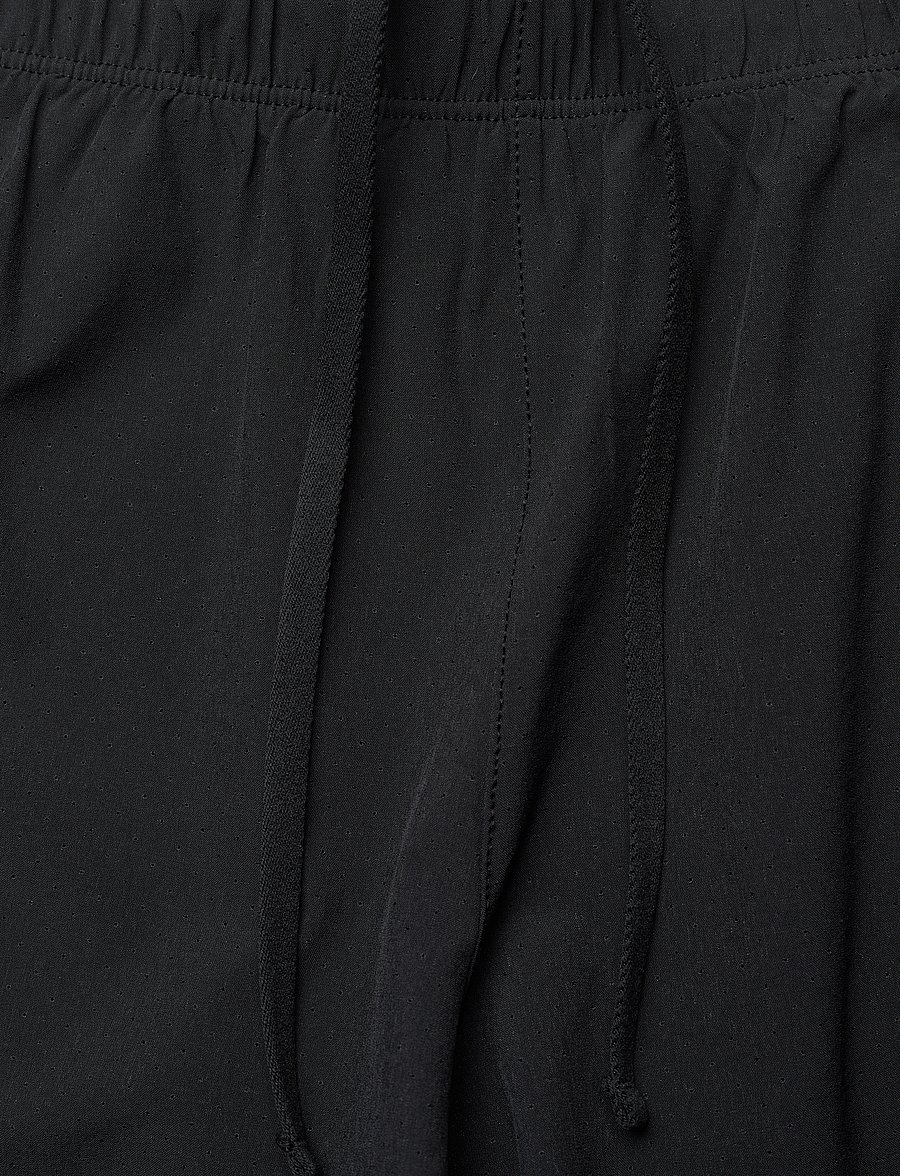 New Balance - RC Short 5" - laufshorts - black - 2