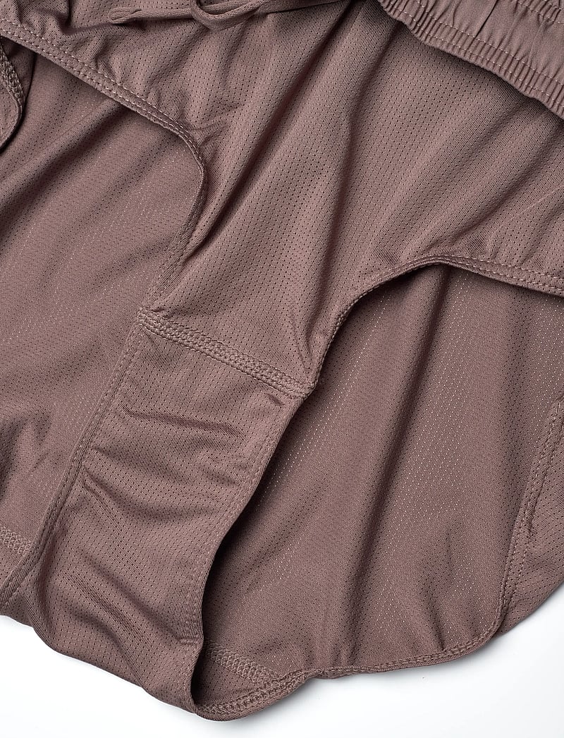 New Balance - Sport Essentials Short 5" - löparshorts - earth shadow - 4