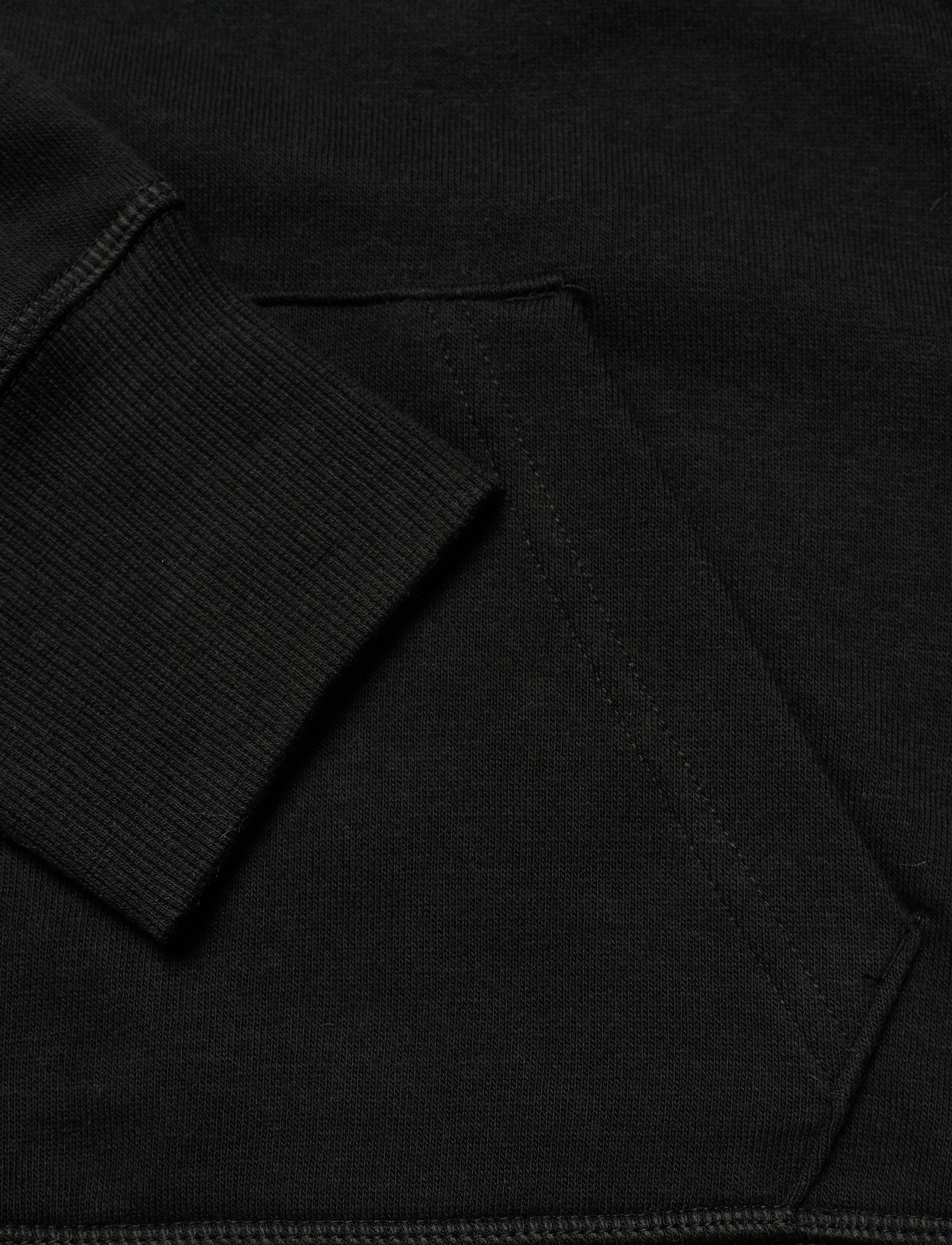 New Balance - NB Essentials Pullover Hoodie - black - 3