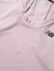New Balance - Q Speed Jacquard Tank - t-shirts & topper - stone pink - 2