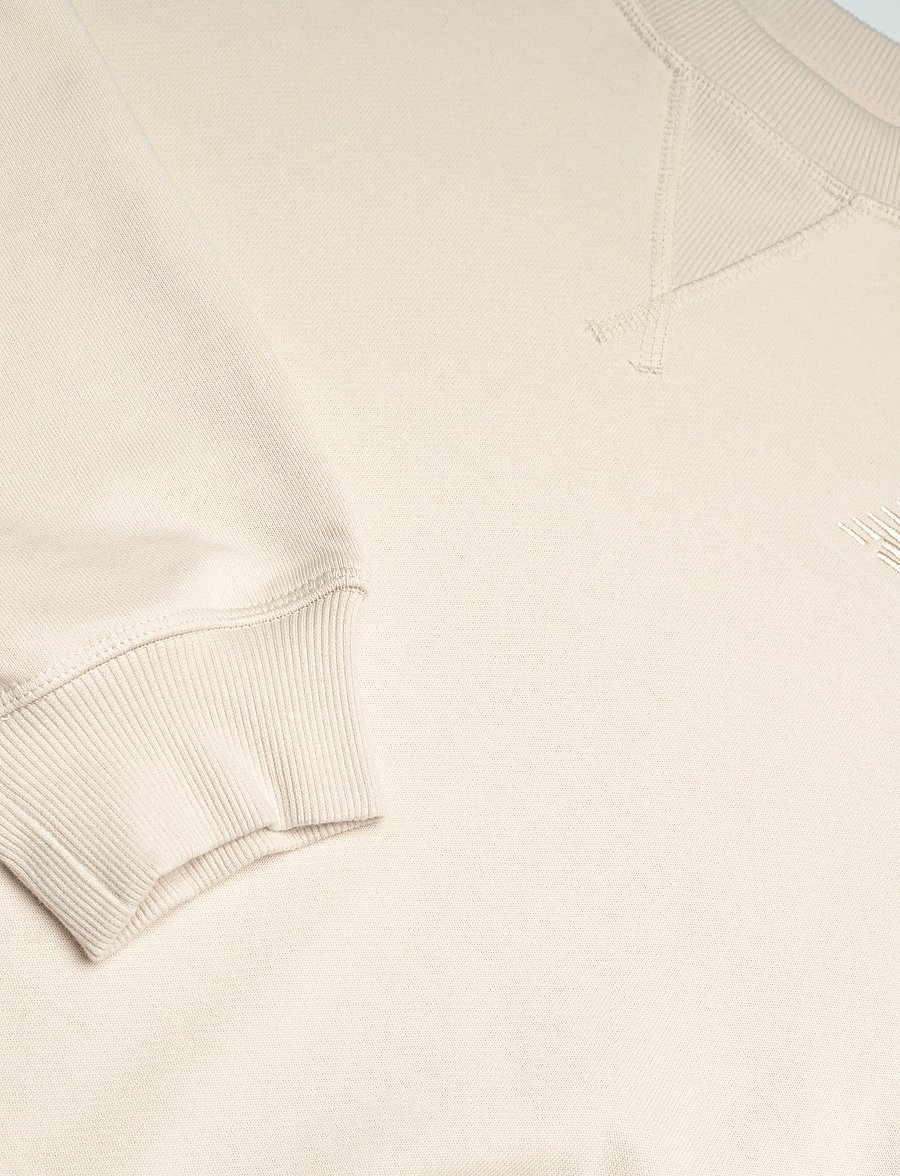New Balance - Athletics French Terry Crew - sweatshirts - linen - 2
