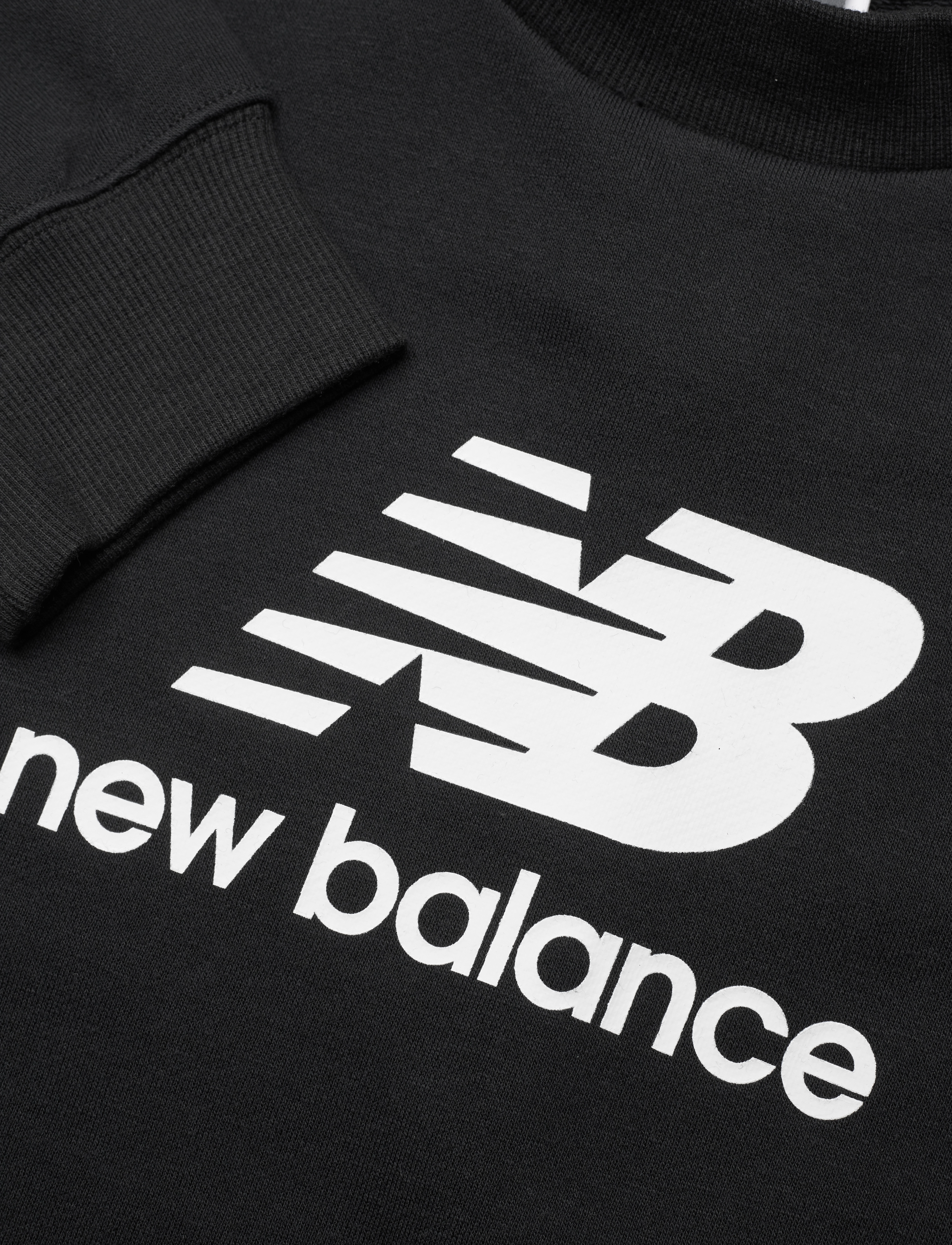 New Balance - Sport Essentials French Terry Logo Crew - Överdelar - black - 2