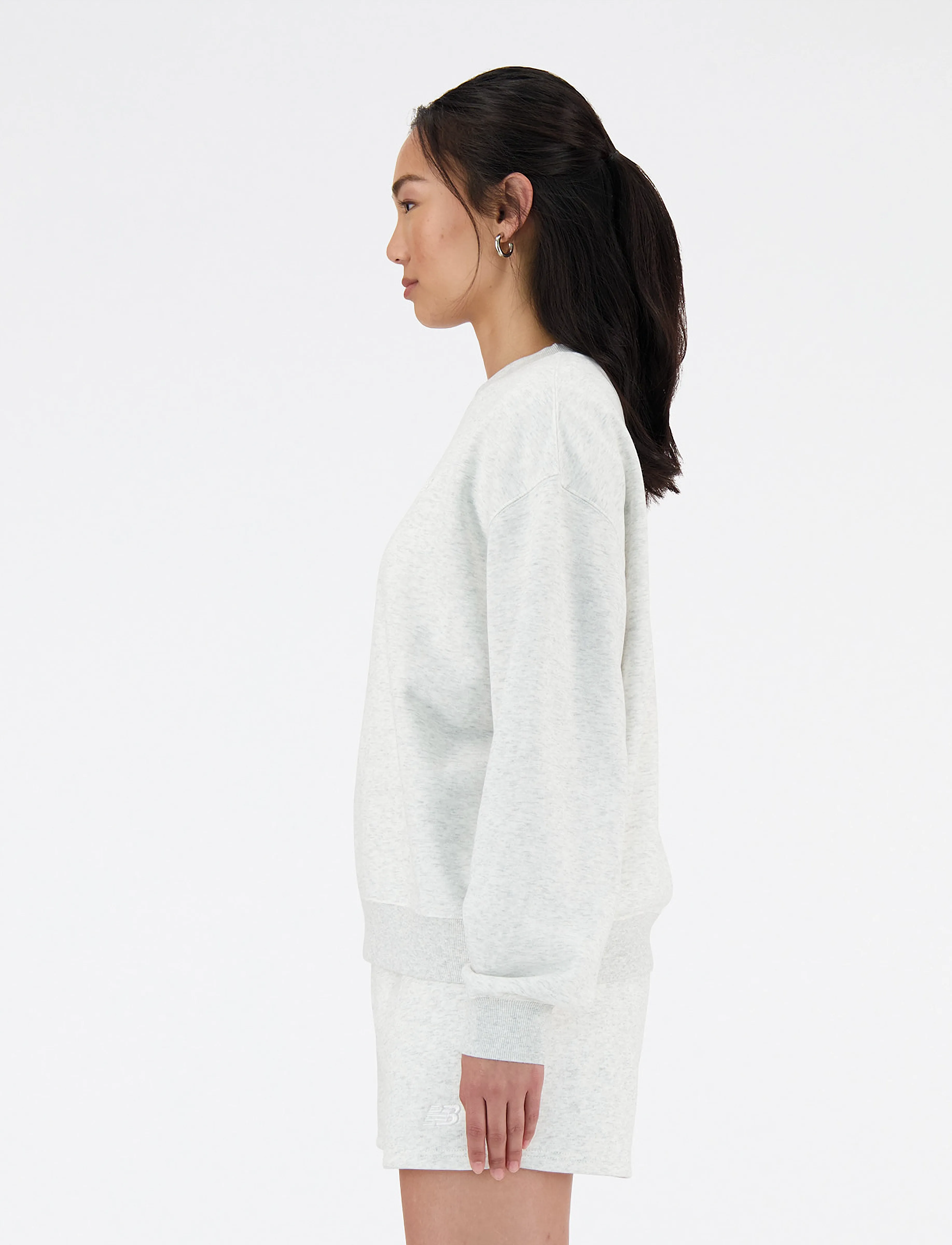 Sport Essentials grå sweatshirt 7