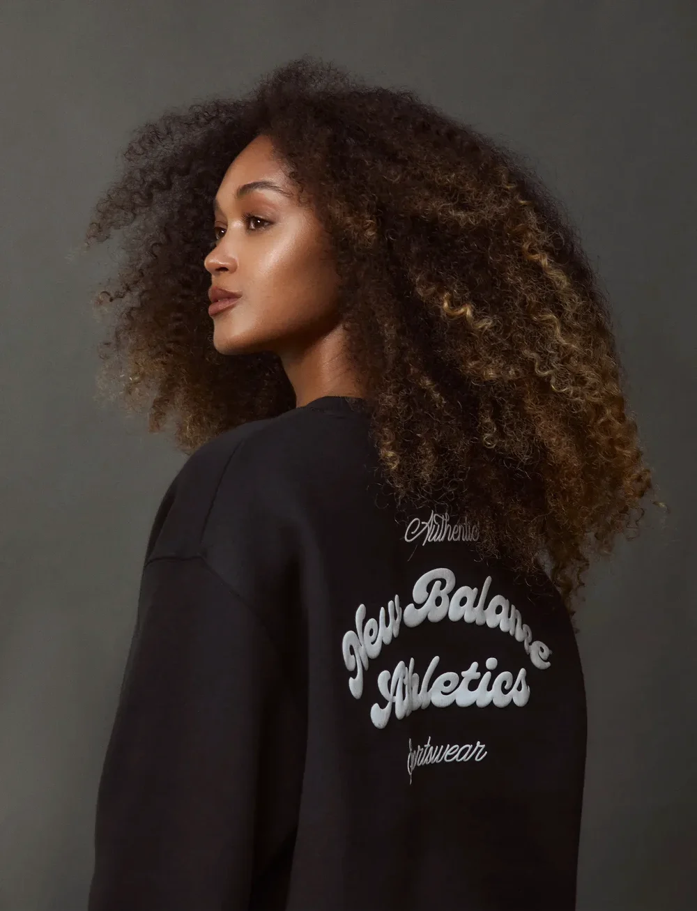 New Balance - Linear Heritage Fleece Crew - Överdelar - black - 0