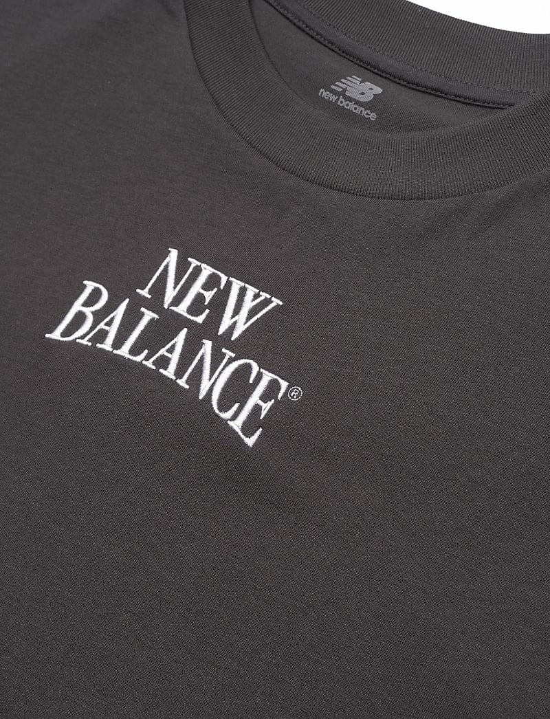New Balance - Linear Heritage Oversized T-Shirt - t-shirts - faded black - 2