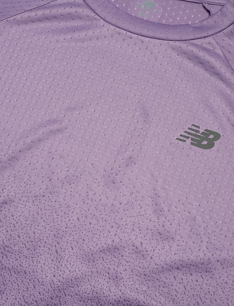 New Balance - Viz-Tech Run T-Shirt - t-shirts - candied violet - 4