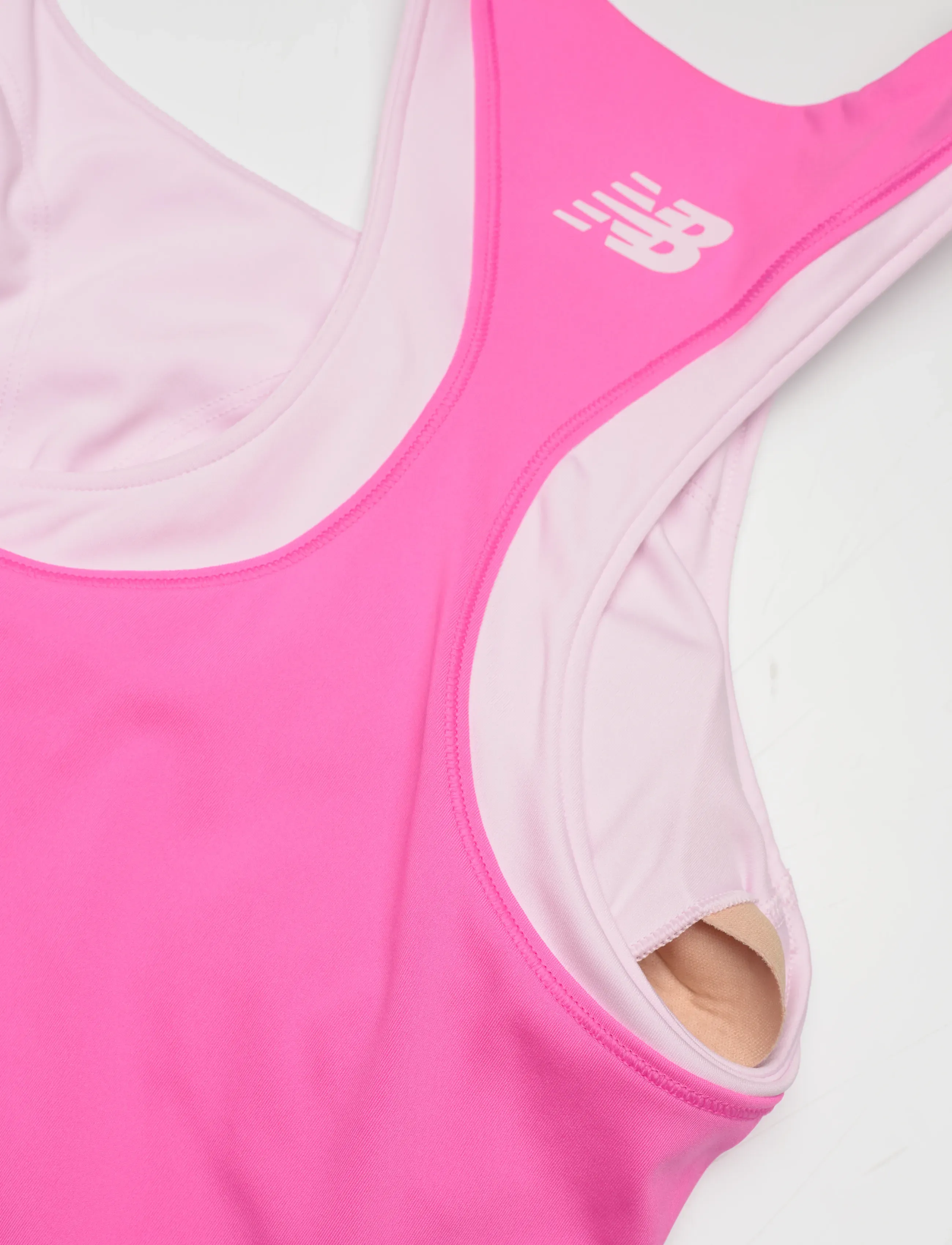 New Balance - Tournament Novelty Tank - Õlapaeltega pluusid - pink heat - 3
