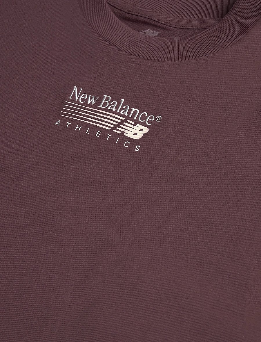 New Balance - Trackside Relaxed T-Shirt - t-shirts - cherry leather - 2