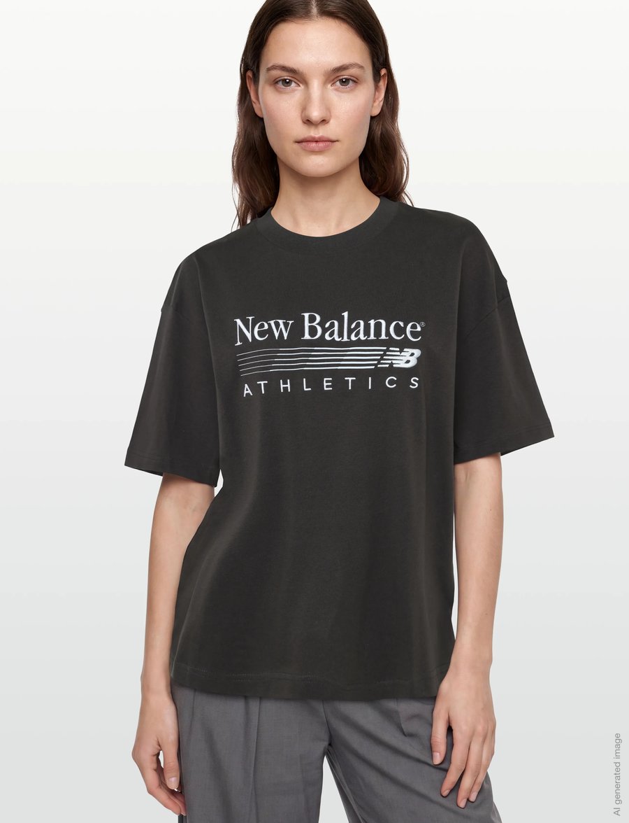New Balance - Trackside Oversized T-Shirt - t-shirts - black cement - 3