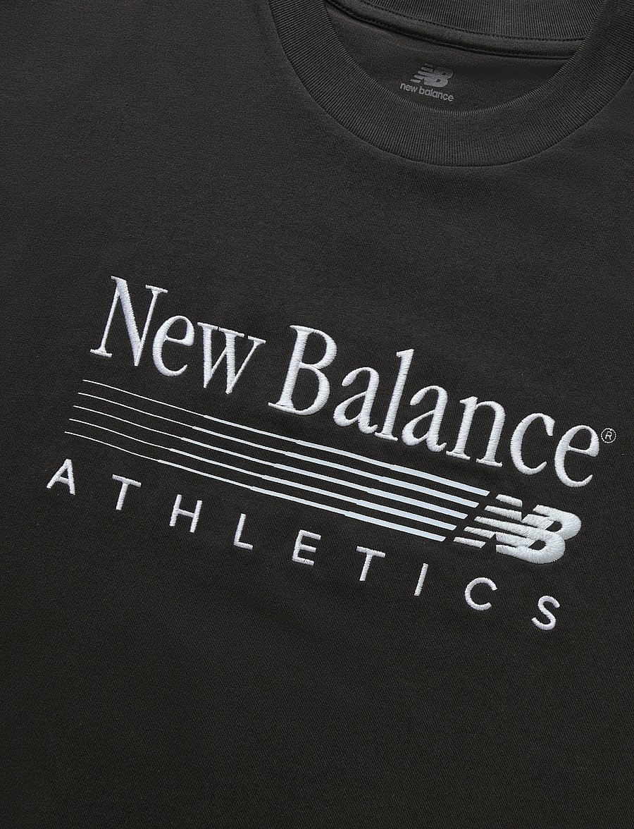 New Balance - Trackside Oversized T-Shirt - t-shirts - black cement - 2