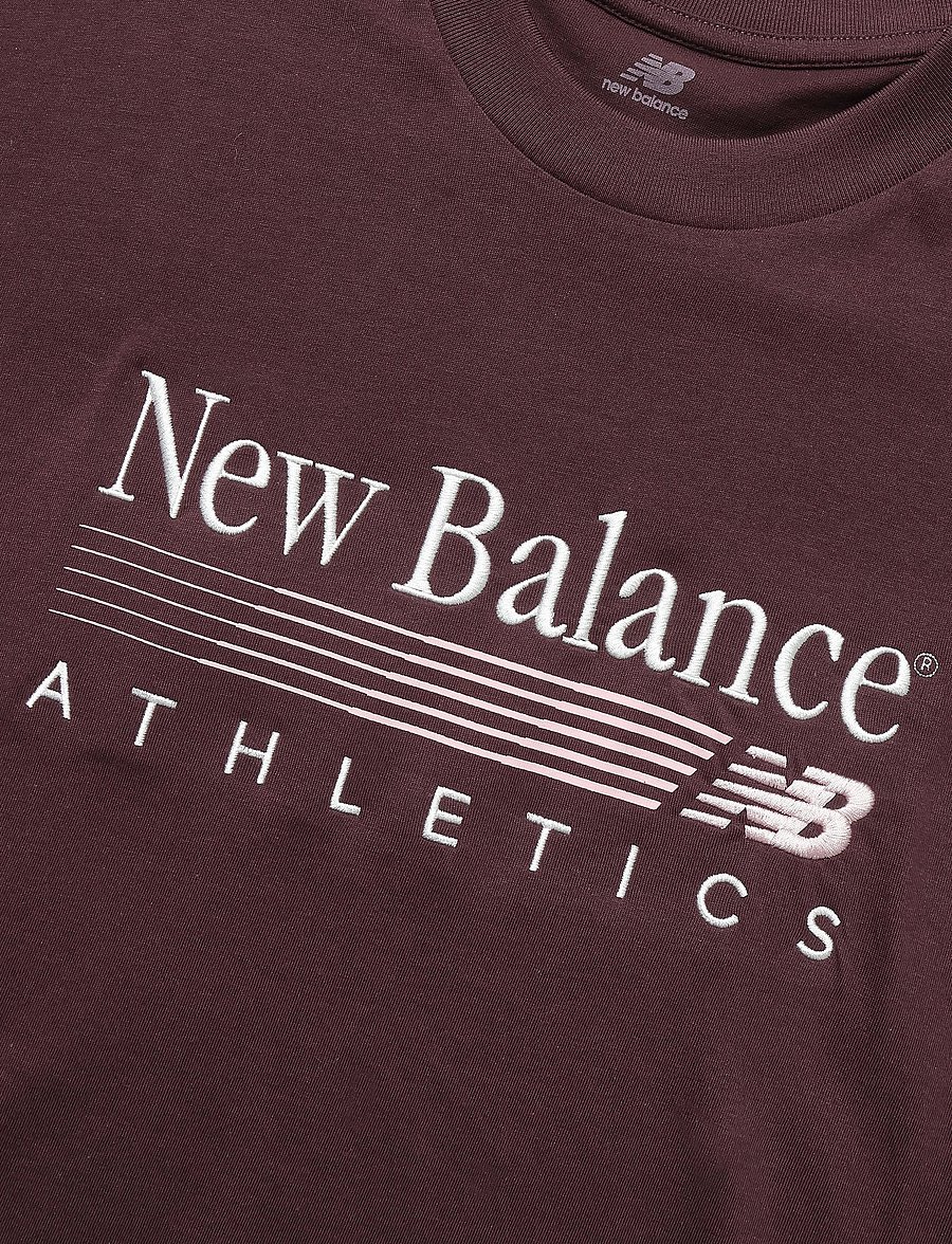 New Balance - Trackside Oversized T-Shirt - t-shirts - cherry leather - 2